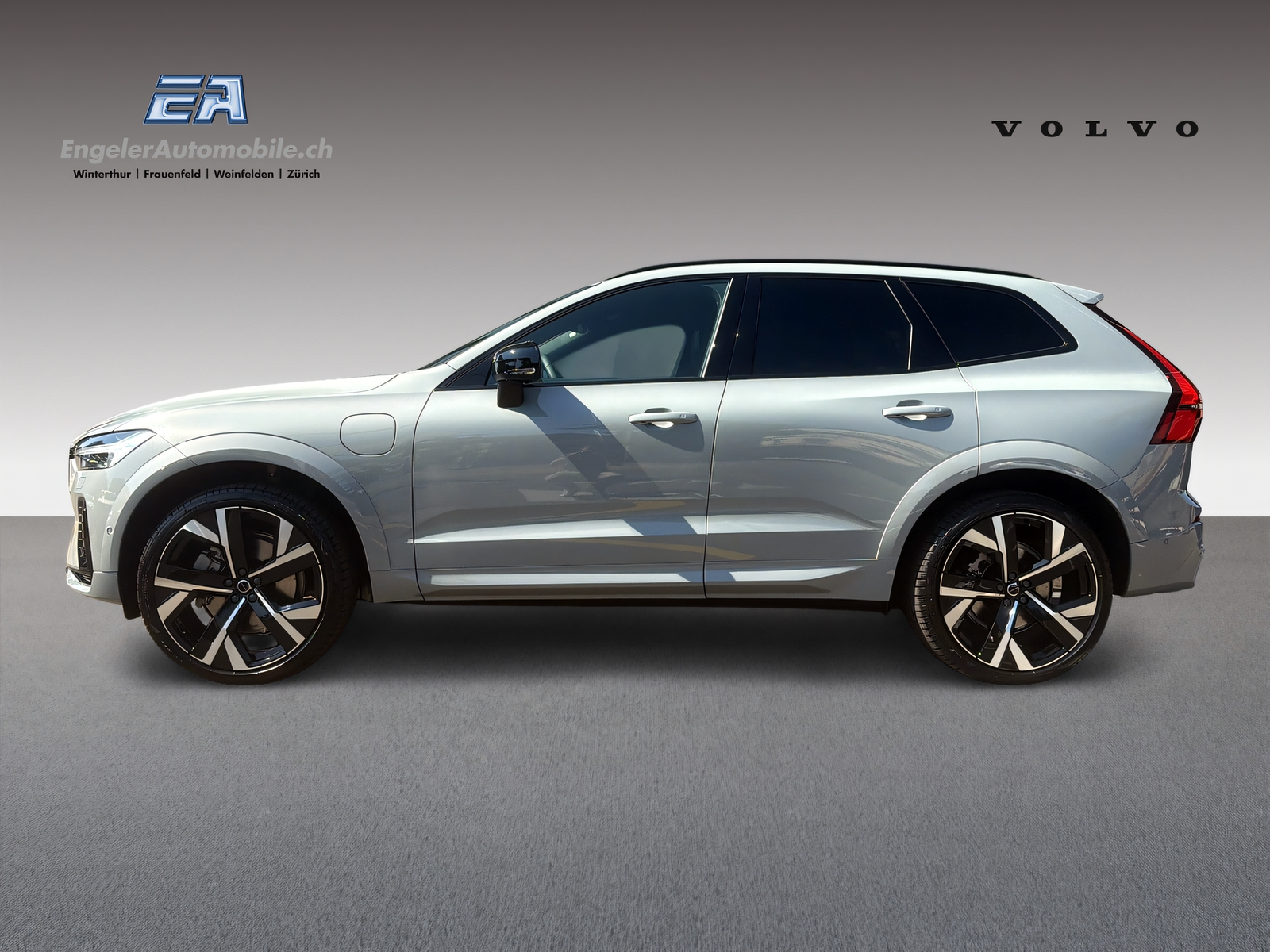 VOLVO XC60 2.0 T8 TE Black Edition eAWD-image-3