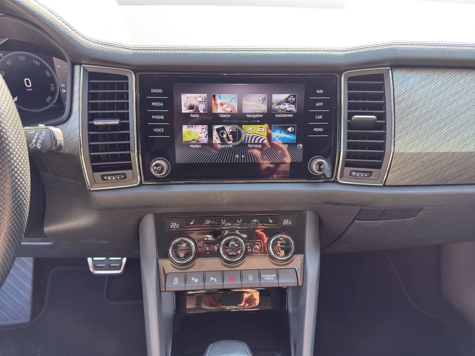 SKODA Kodiaq 2.0 TSI 4x4 Style-image-10