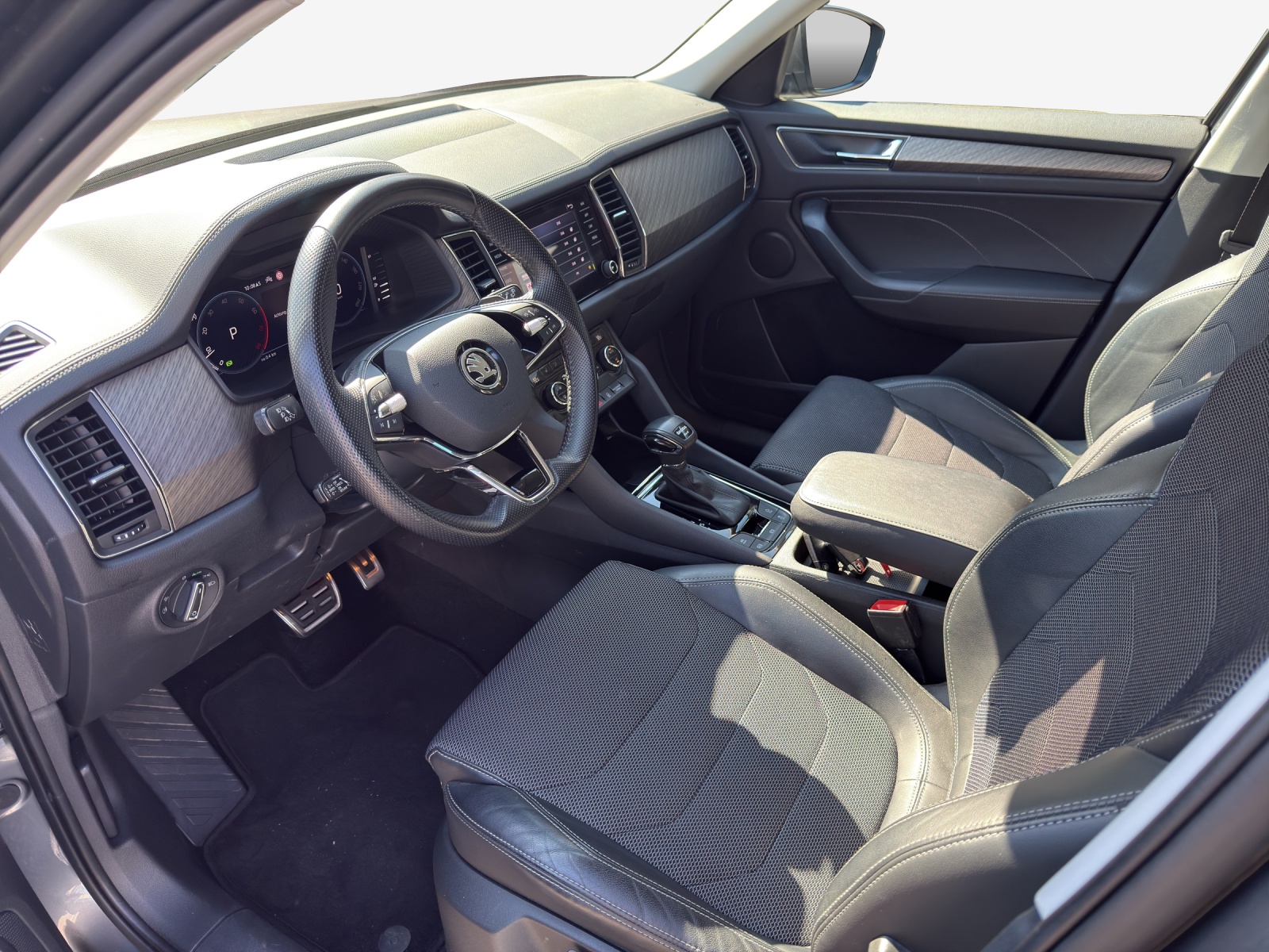 SKODA Kodiaq 2.0 TSI 4x4 Style-image-7