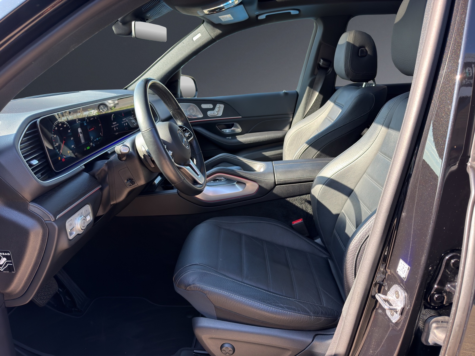 MERCEDES-BENZ GLE 300 d 4Matic 9G-Tronic-image-5