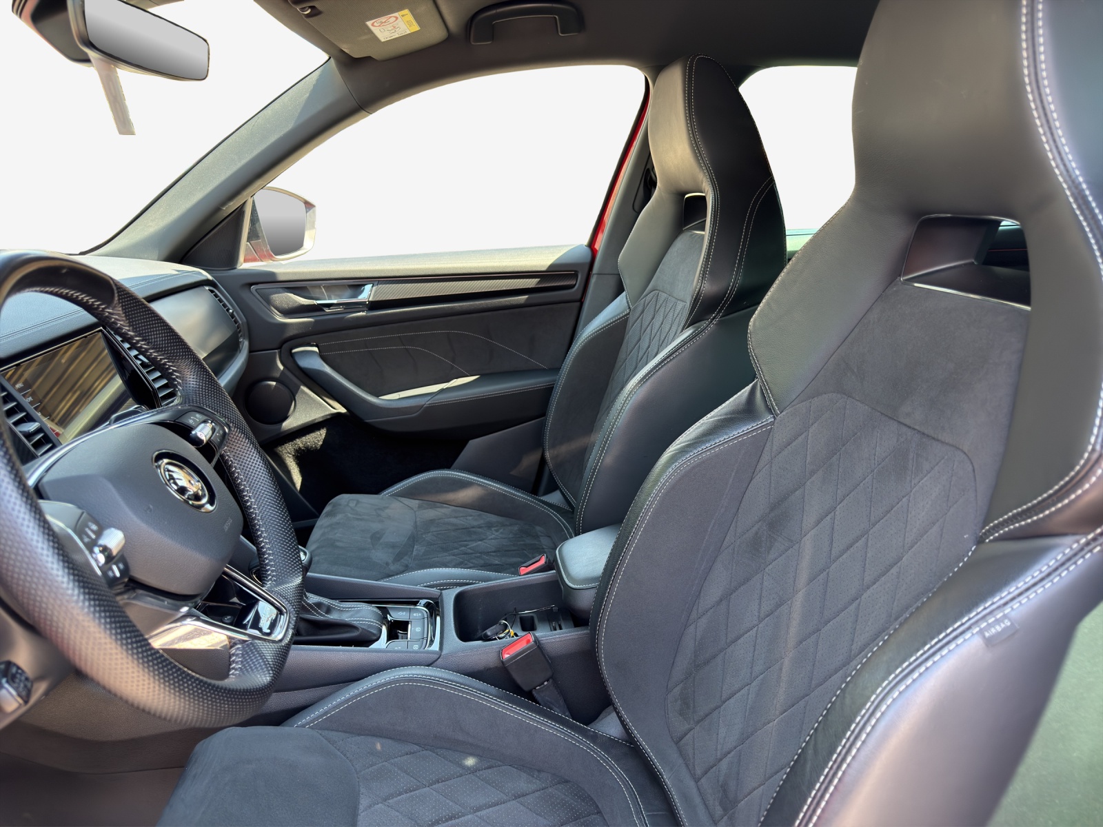 SKODA Kodiaq 2.0 TSI 4x4 SportLine-image-7