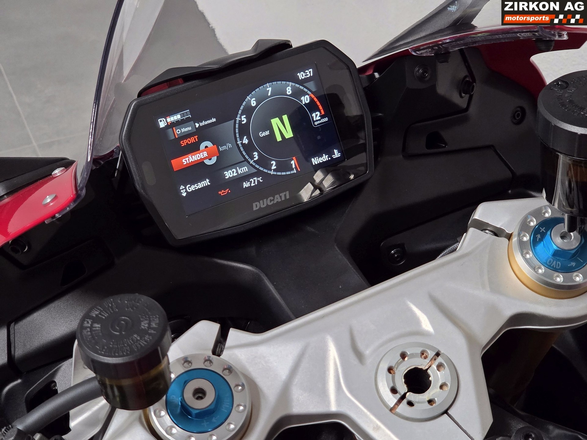 DUCATI Panigale V2 S (35kW)-image-12