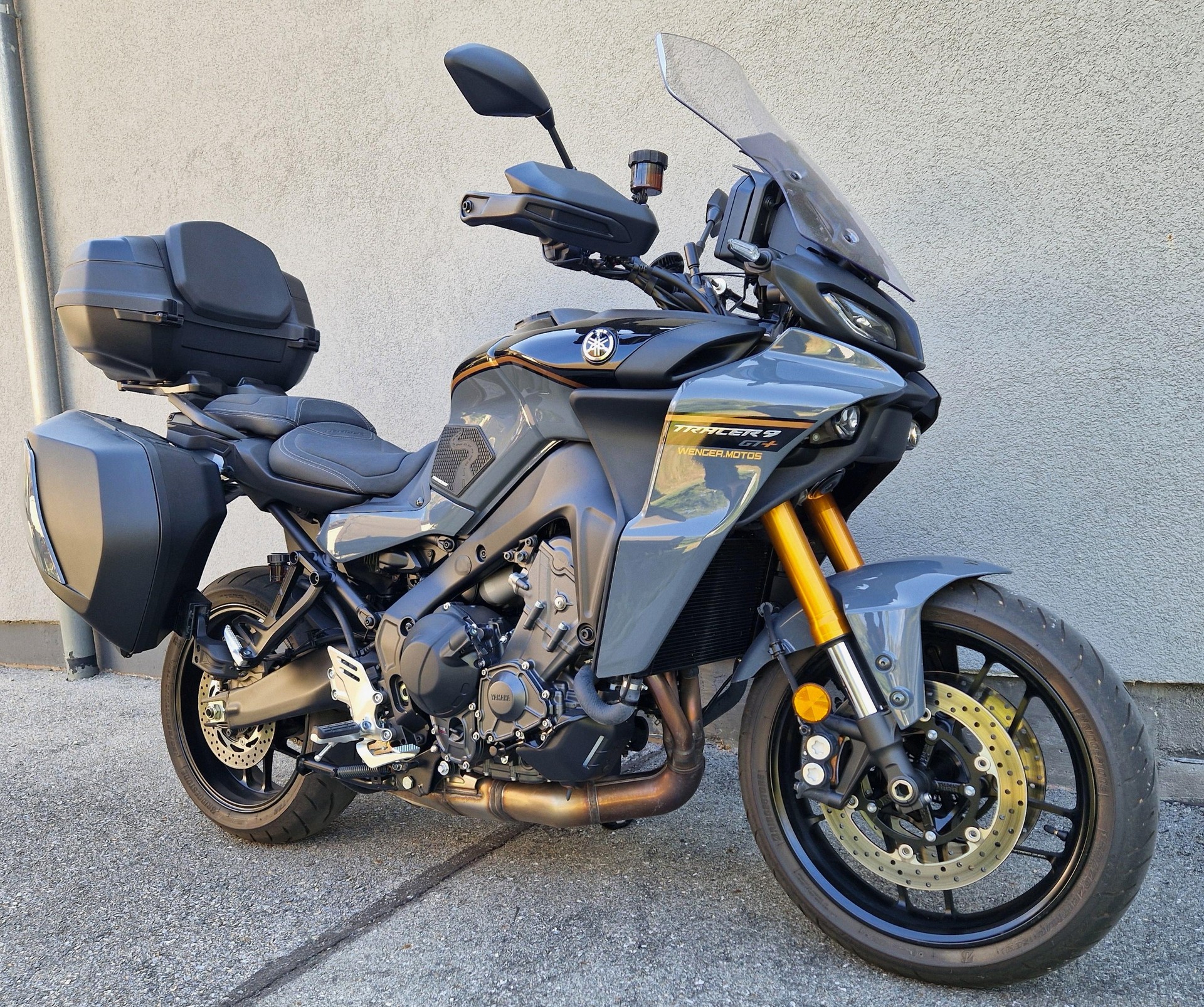 YAMAHA Tracer 9 GT+-showroom-element-1