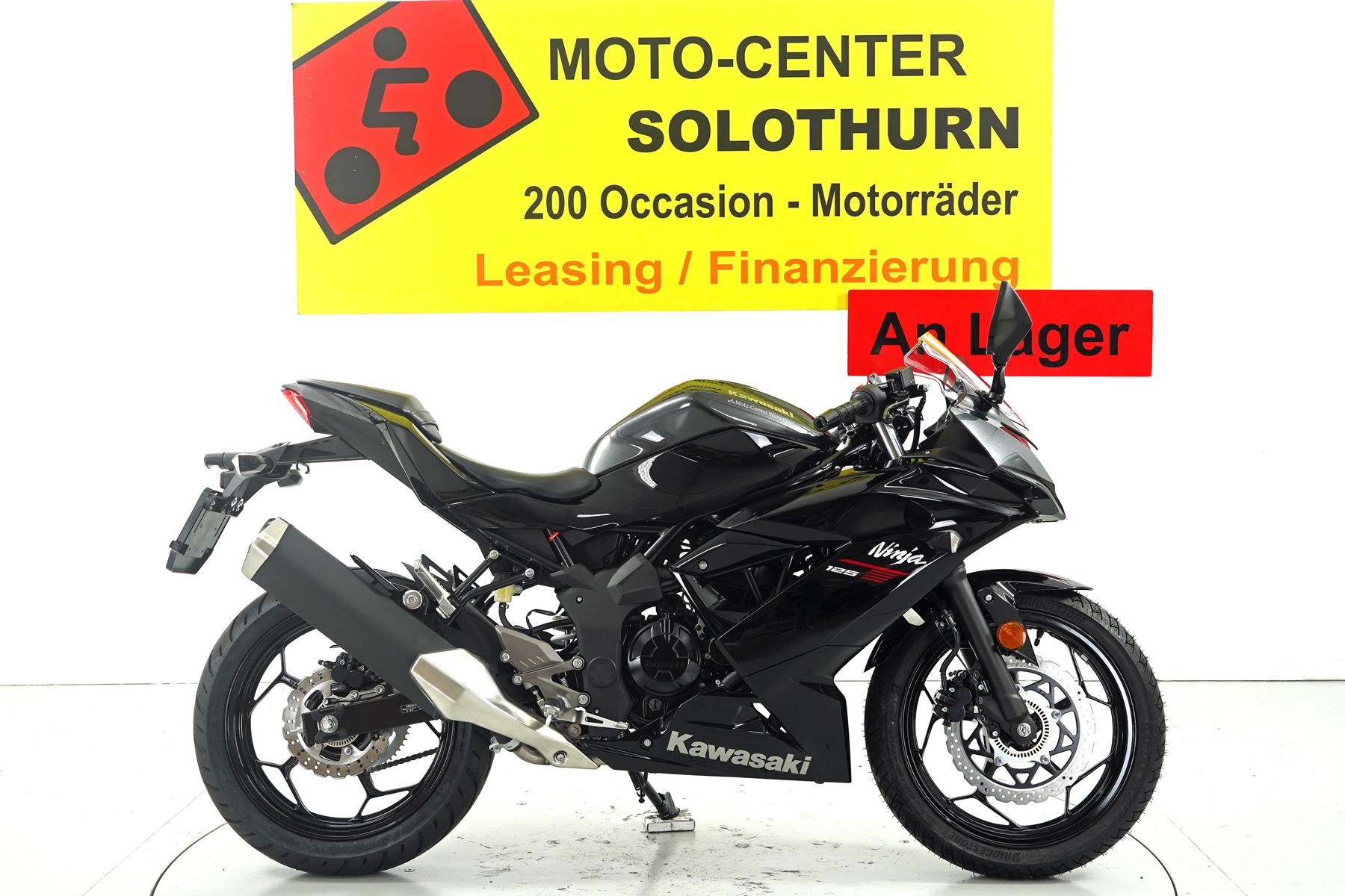 KAWASAKI Ninja 125 ABS