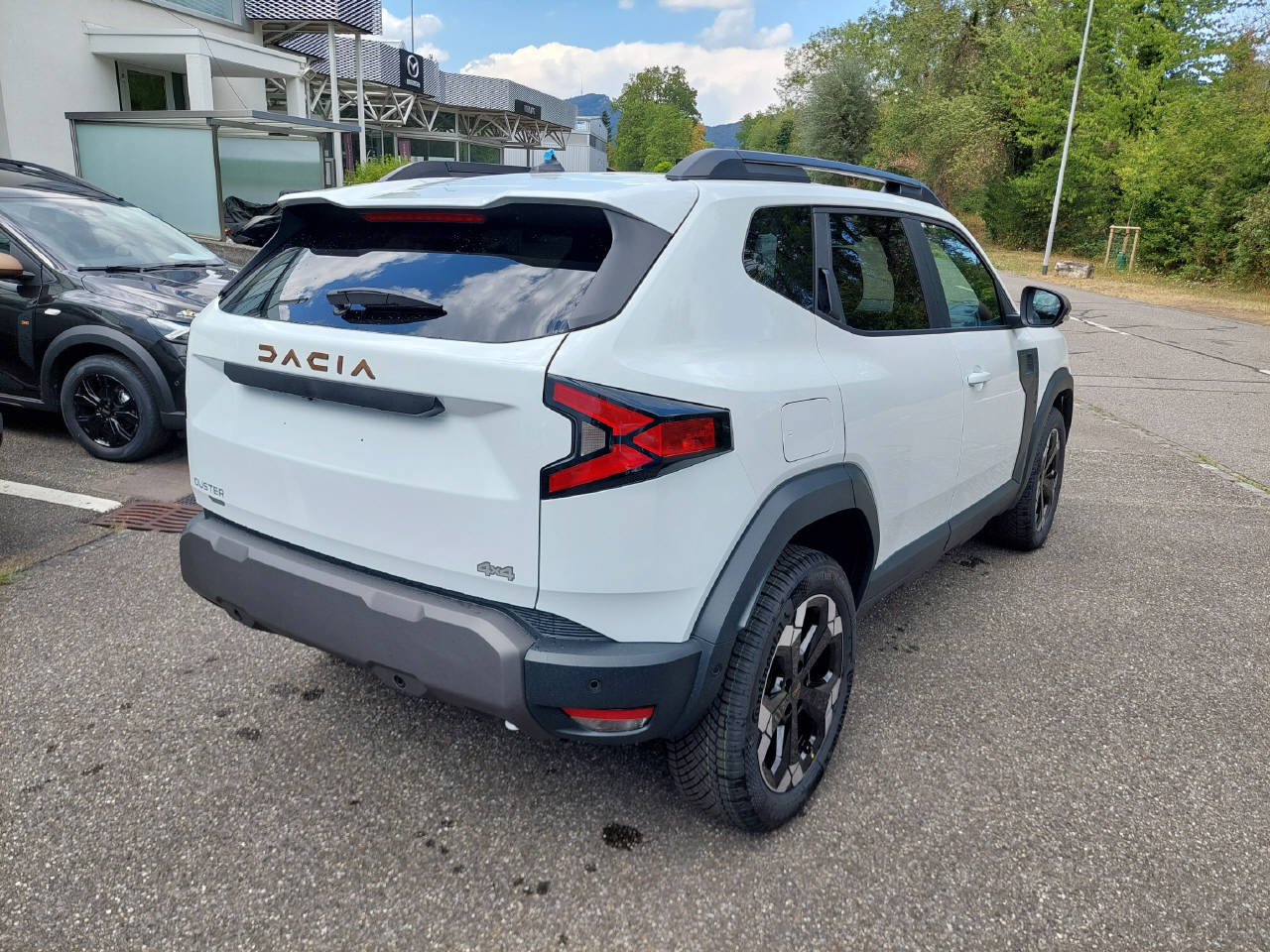 DACIA Duster 1.2 Hybrid Extreme 4WD-image-4