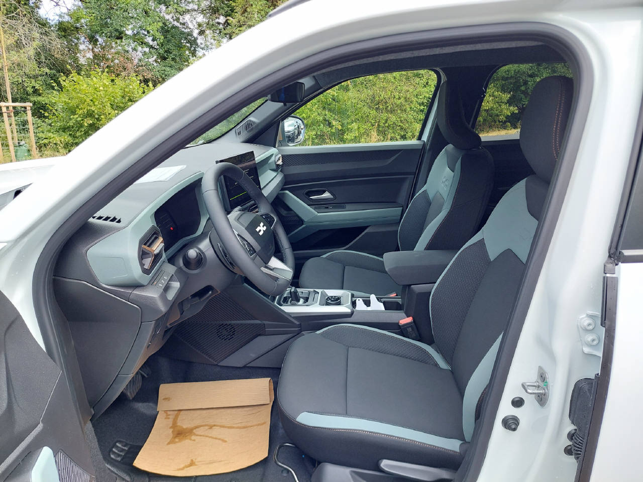 DACIA Duster 1.2 Hybrid Extreme 4WD-image-5