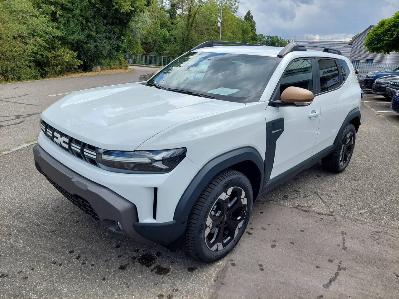 DACIA Duster 1.2 Hybrid Extreme 4WD-image-2