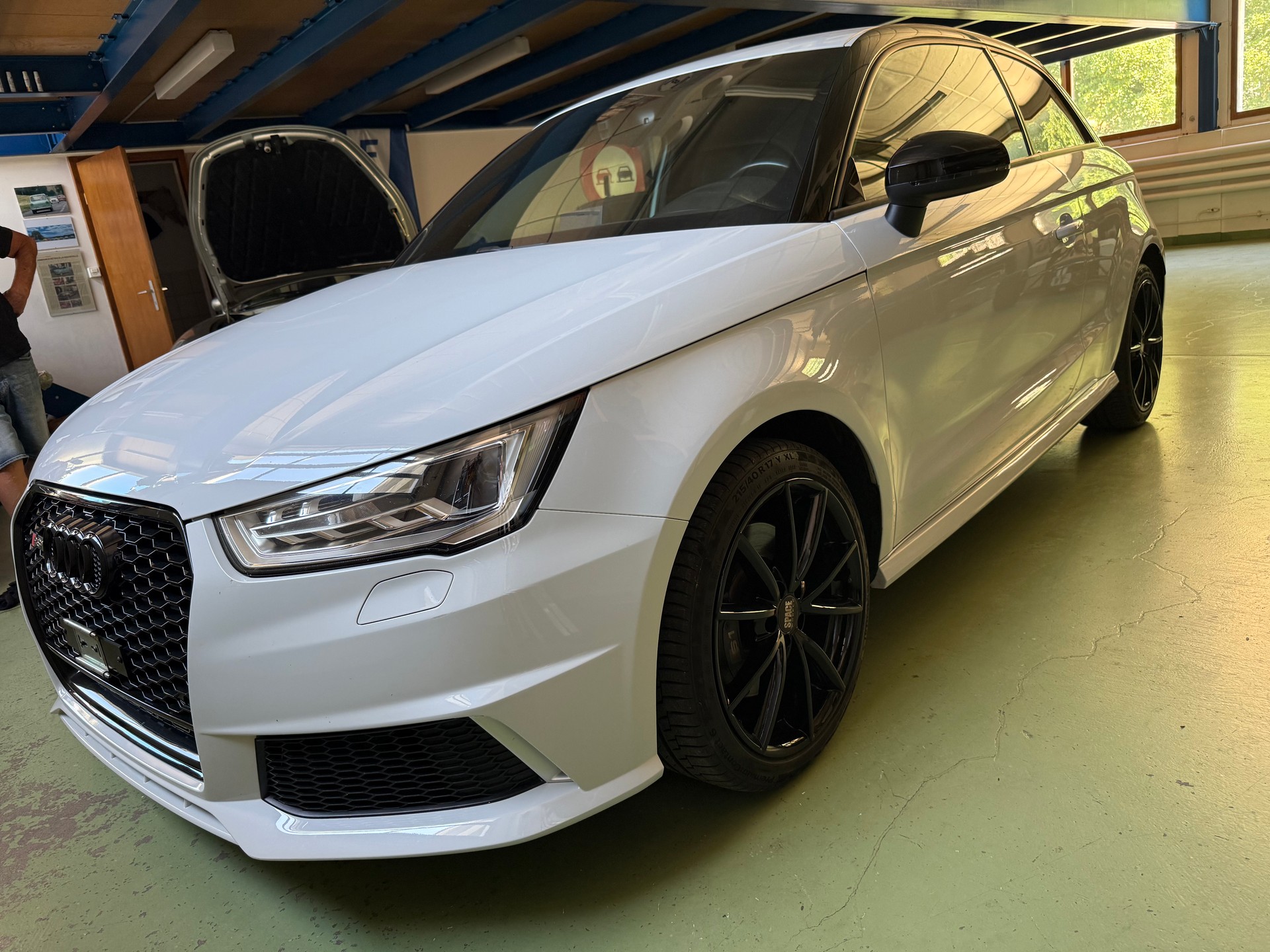 AUDI S1 2.0 TFSI quattro