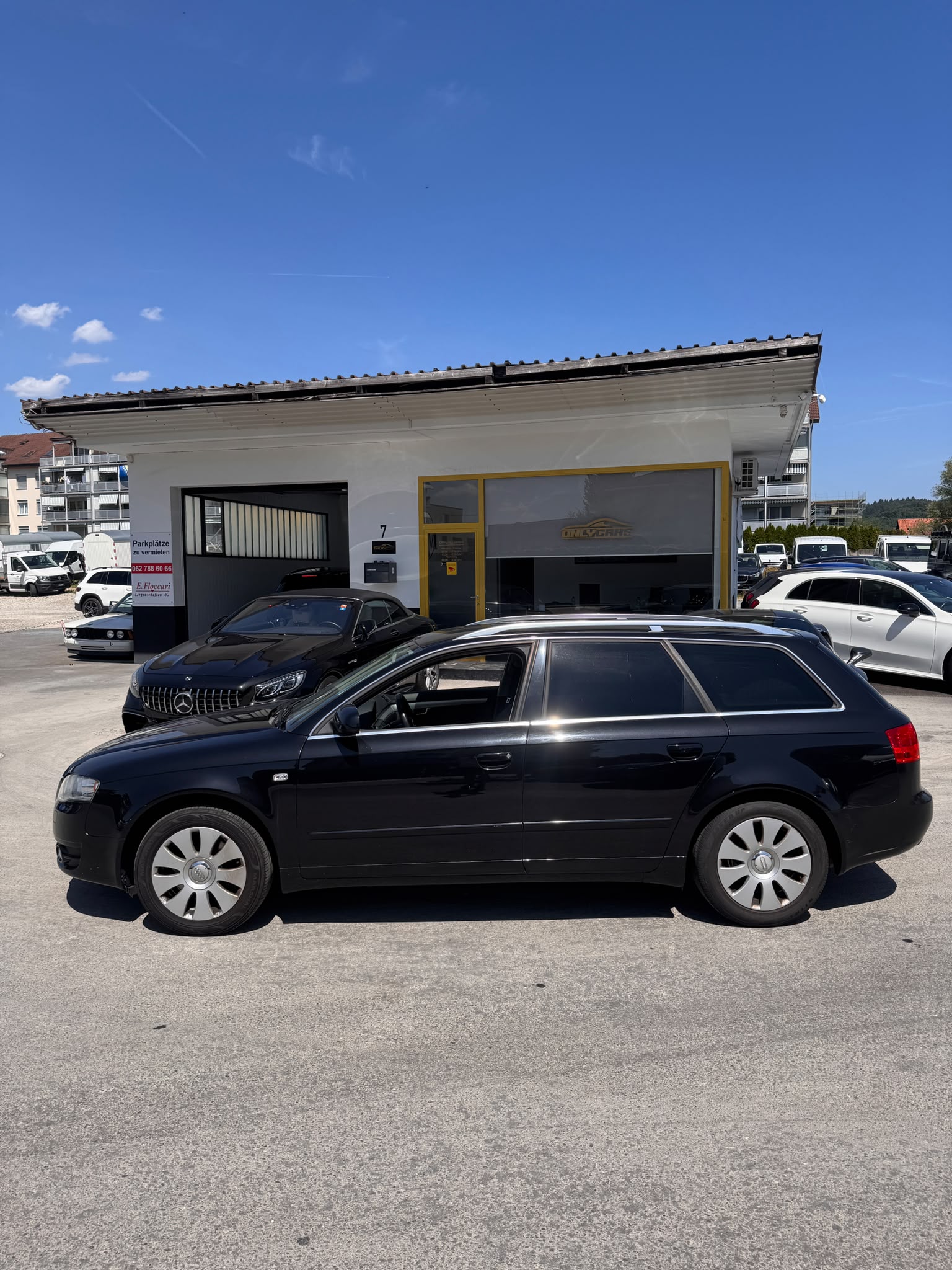 AUDI A4 Avant 1.8 Turbo-showroom-element-1