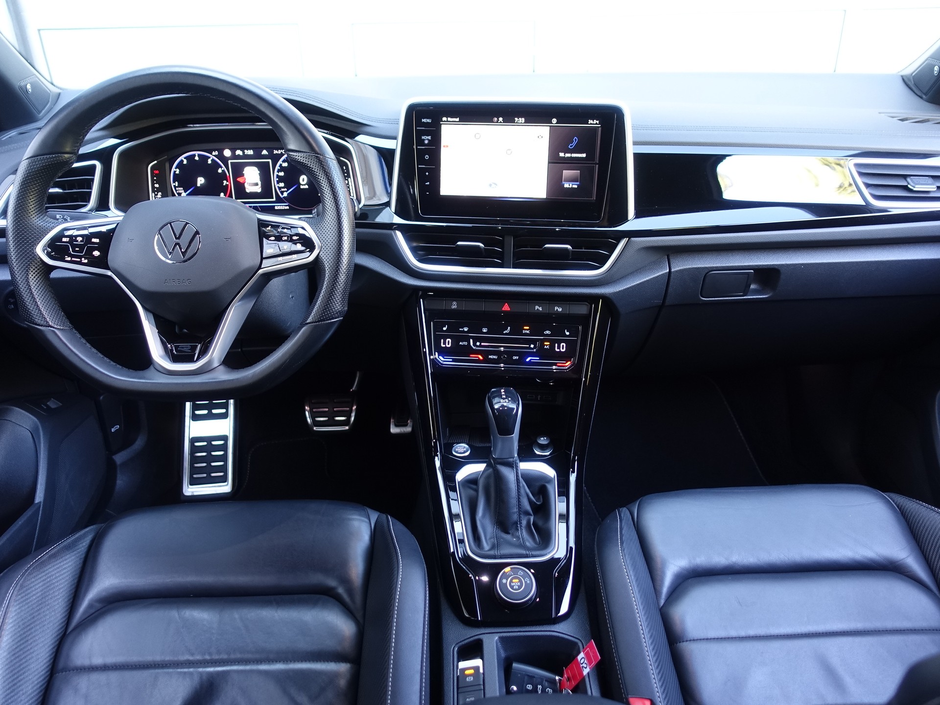 VW T-Roc 2.0 TSI R-Line DSG 4Motion-image-10