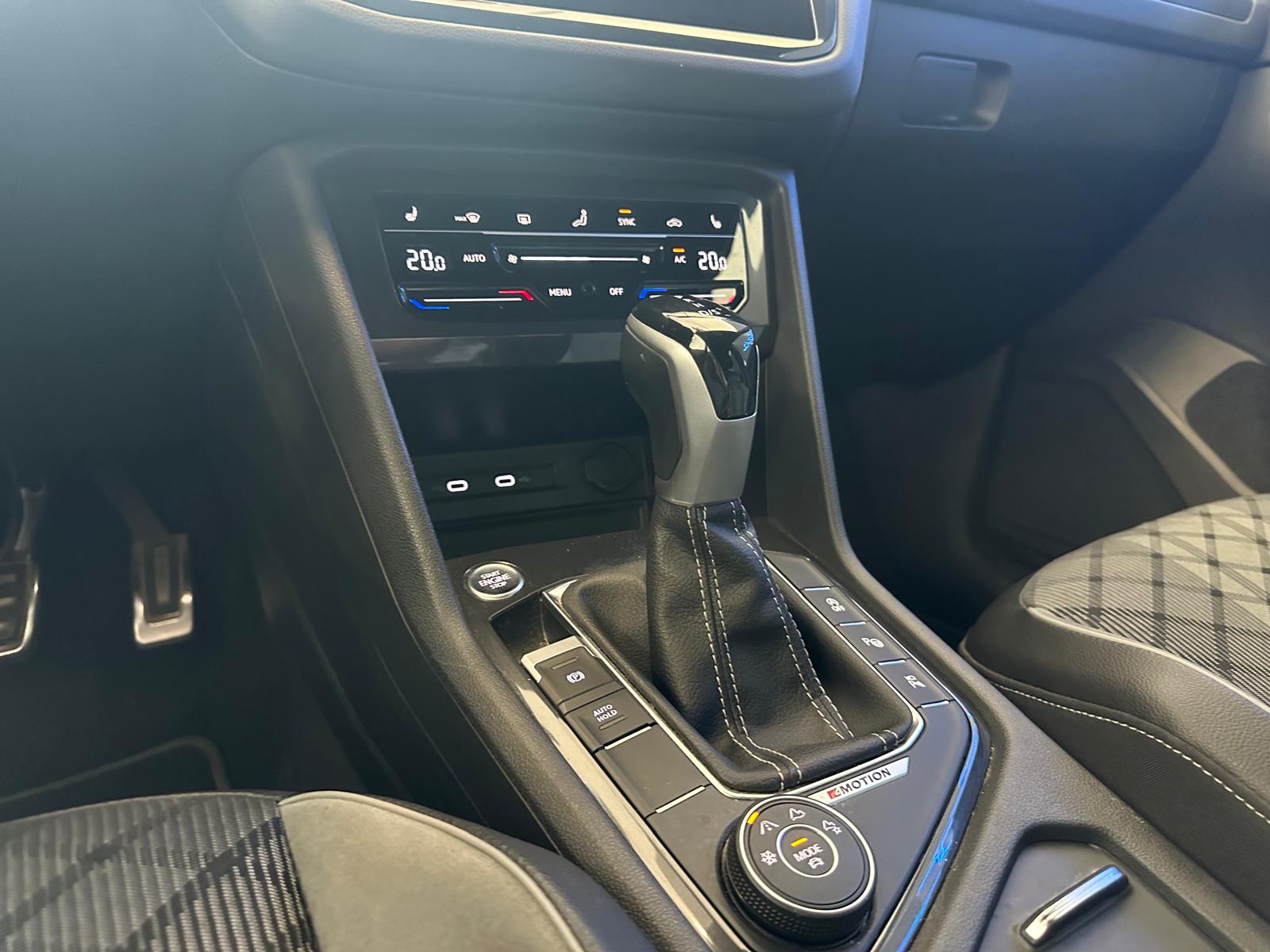 VW Tiguan 2.0TSI R-Line 4Motion DSG-image-25