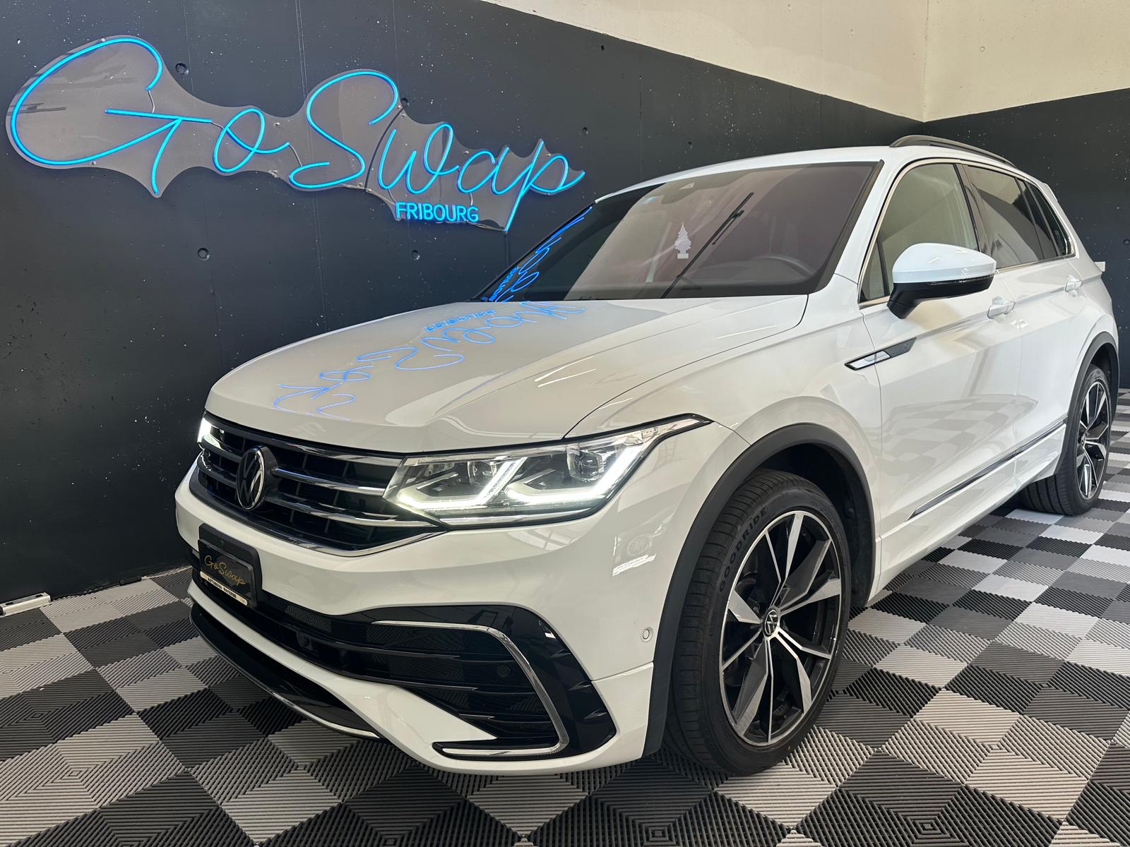 VW Tiguan 2.0TSI R-Line 4Motion DSG-image-0