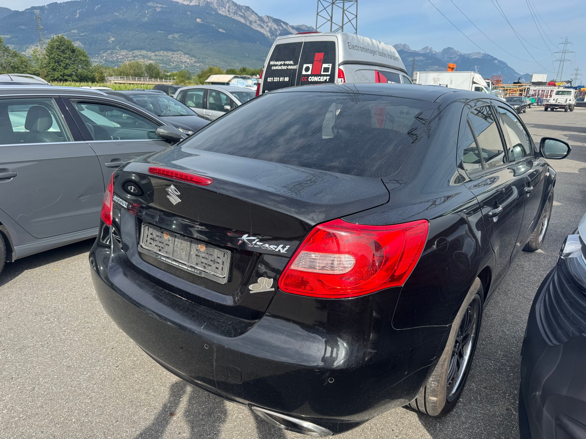 SUZUKI Kizashi 2.4 GL Top 4WD CVT-image-7