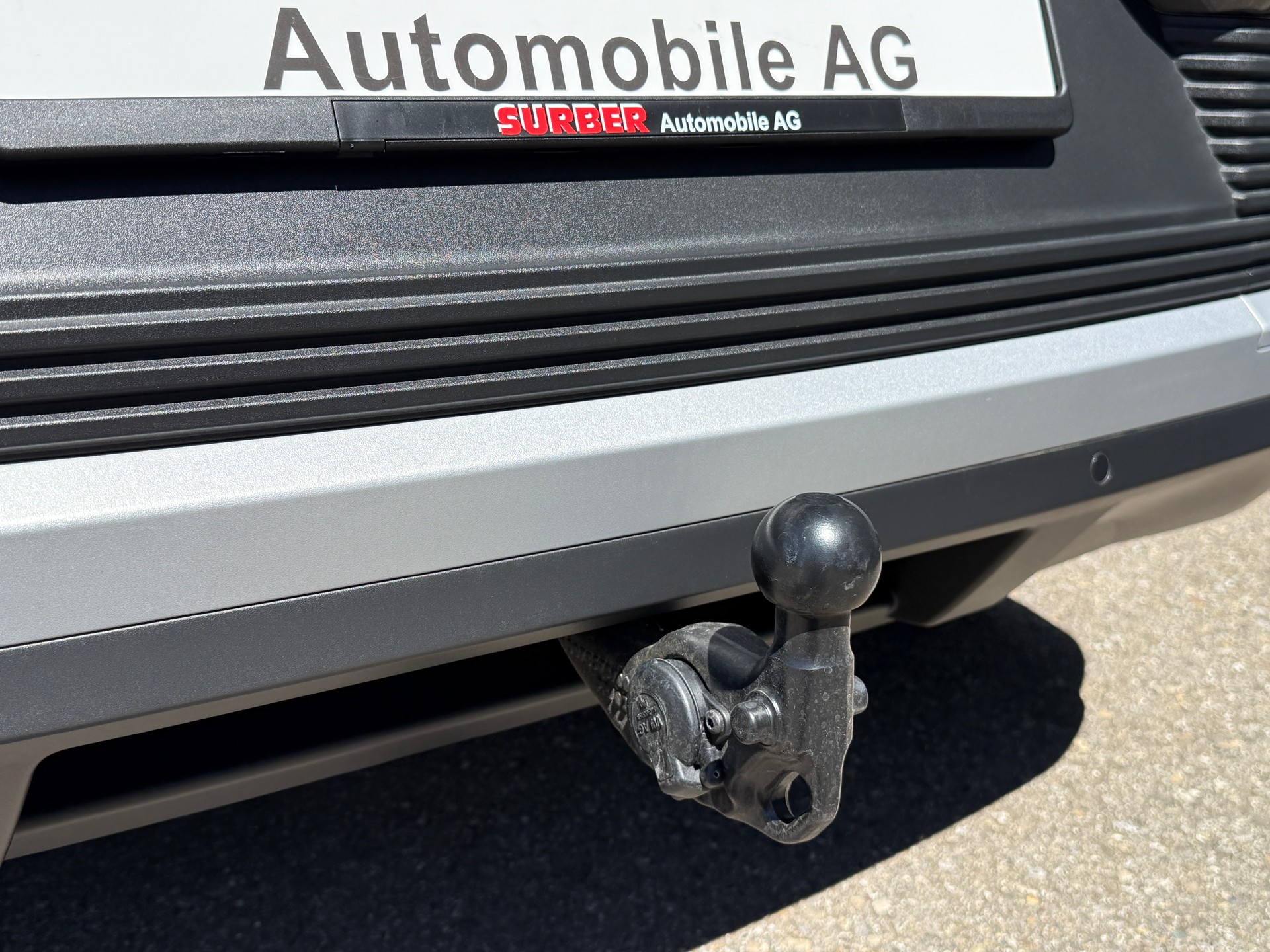 FORD Explorer Elektro 77kWh Extended Range PREMIUM mit Anhängerkupplung, Wärmepumpe & Panoramadach-image-14