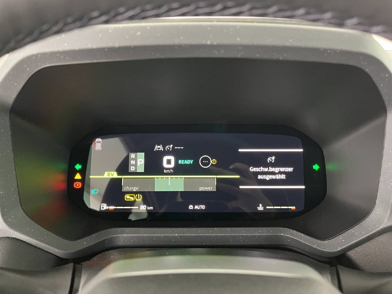 DACIA Bigster 1.2 Hybrid Journey 4WD-image-10