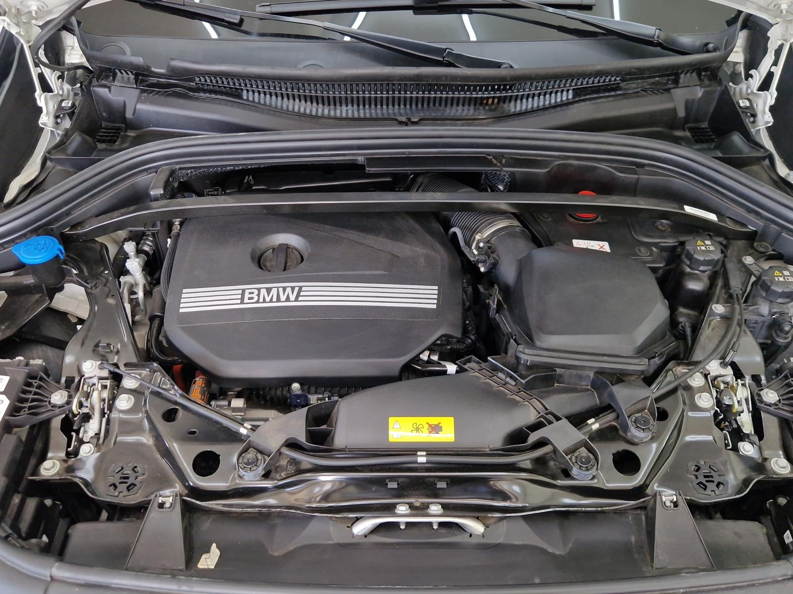 BMW X1 30e xDrive-image-22