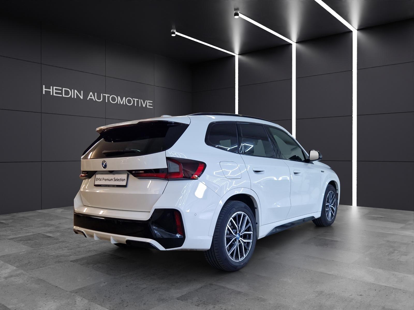 BMW X1 30e xDrive-image-4