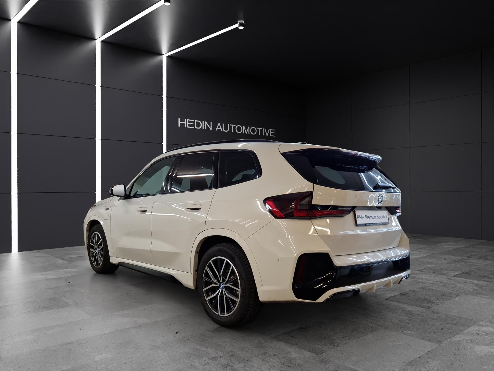 BMW X1 30e xDrive-image-2