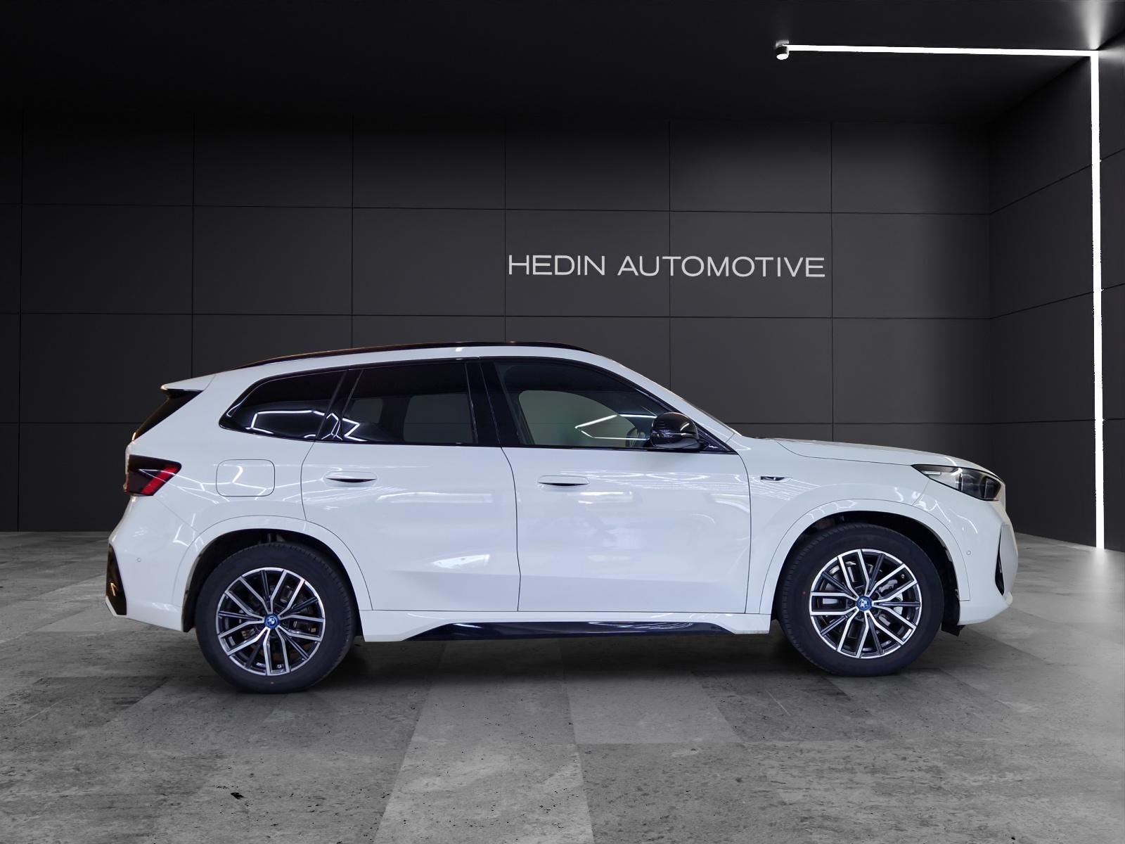 BMW X1 30e xDrive-image-5