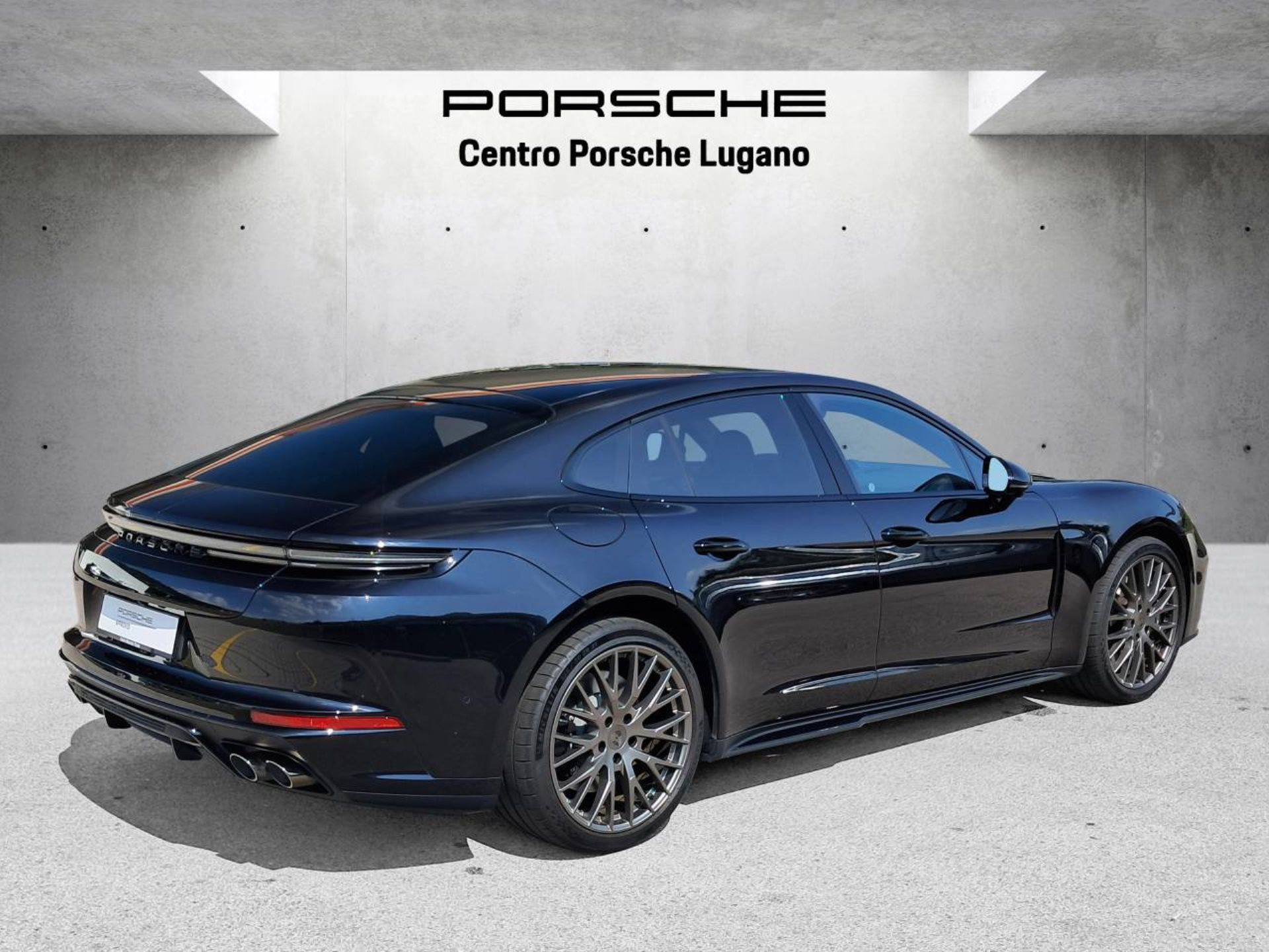 PORSCHE Panamera Turbo E-Hybrid (MY24)-image-7
