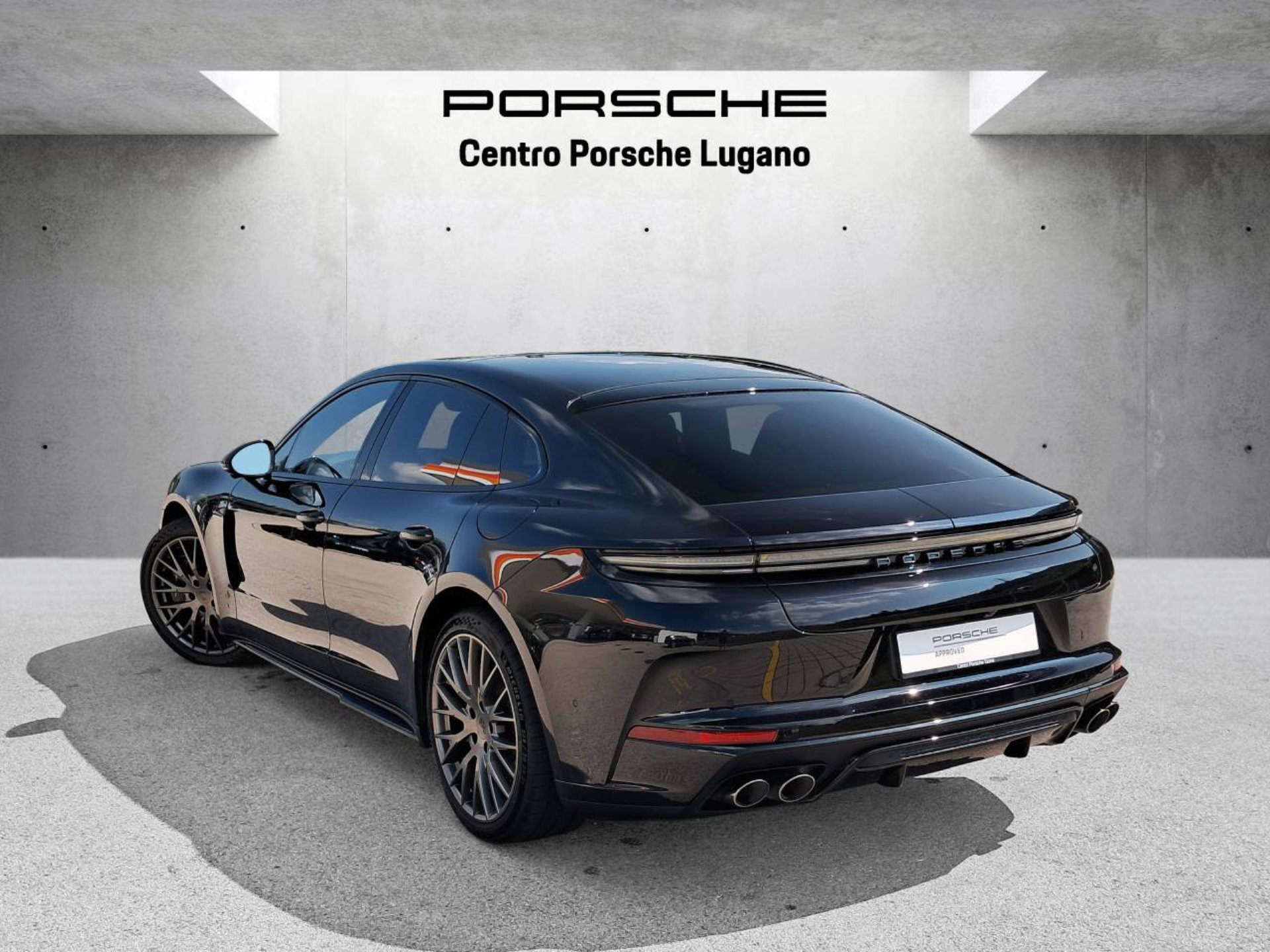 PORSCHE Panamera Turbo E-Hybrid (MY24)-image-2