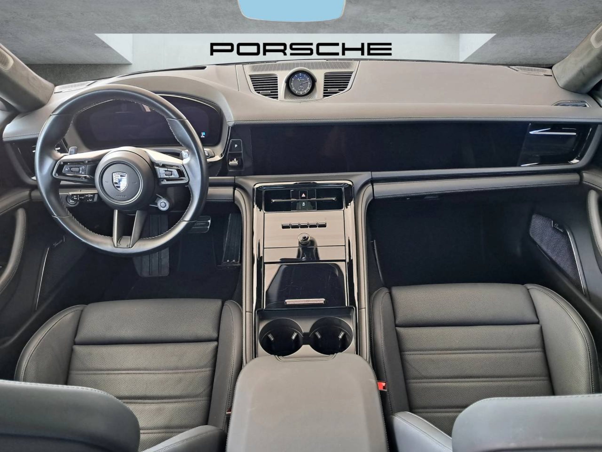 PORSCHE Panamera Turbo E-Hybrid (MY24)-image-15