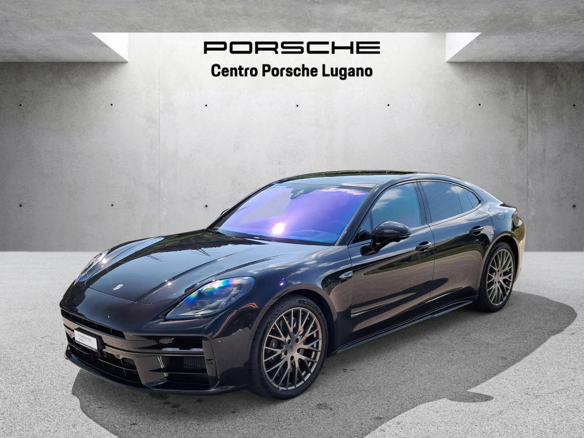 PORSCHE Panamera Turbo E-Hybrid (MY24)-image-8