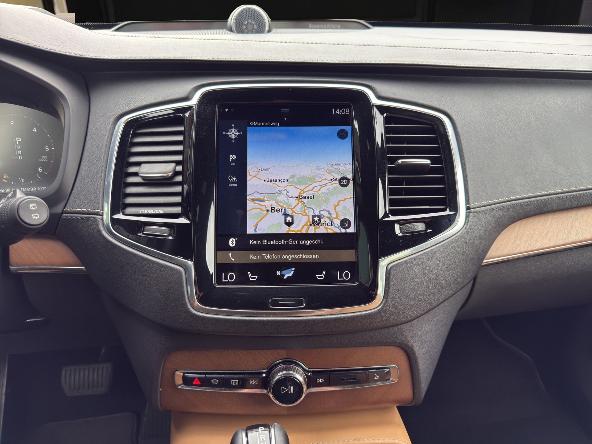 VOLVO XC90 2.0 D5 First Ed. 7P. AWD-image-16