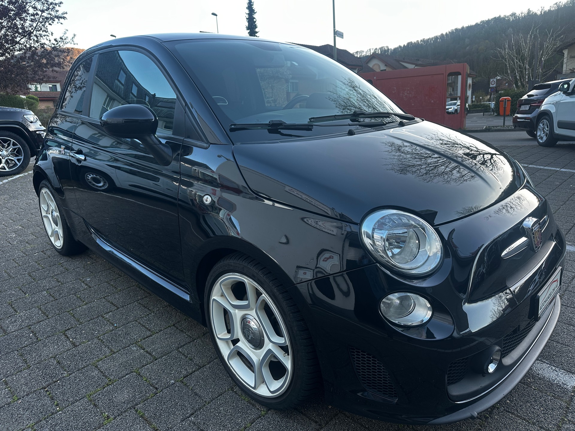 FIAT 500 1.4 16V Turbo Abarth-image-7