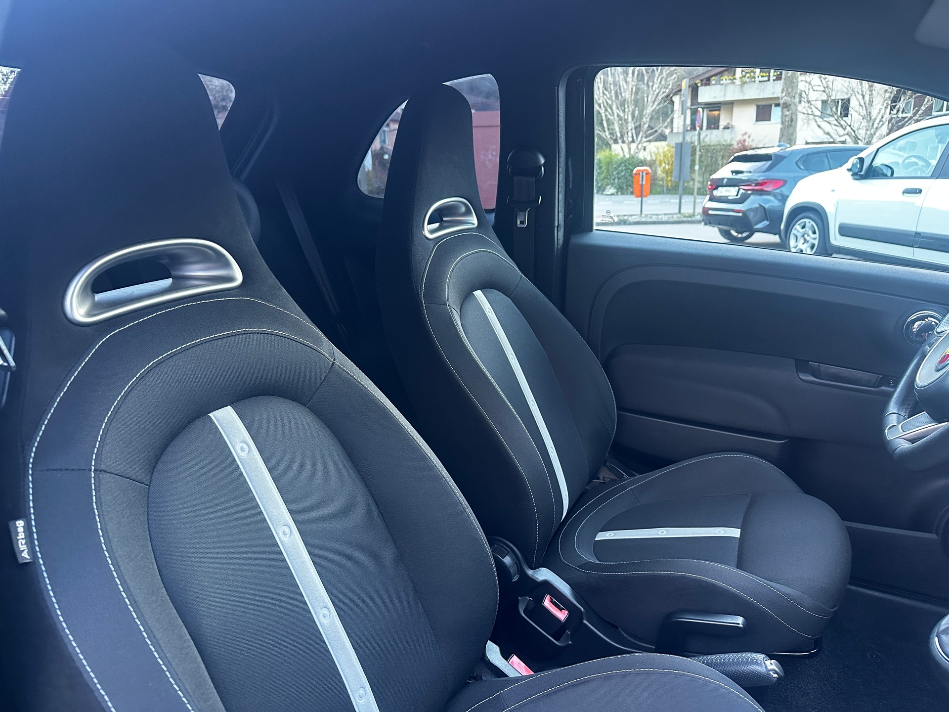 FIAT 500 1.4 16V Turbo Abarth-image-12