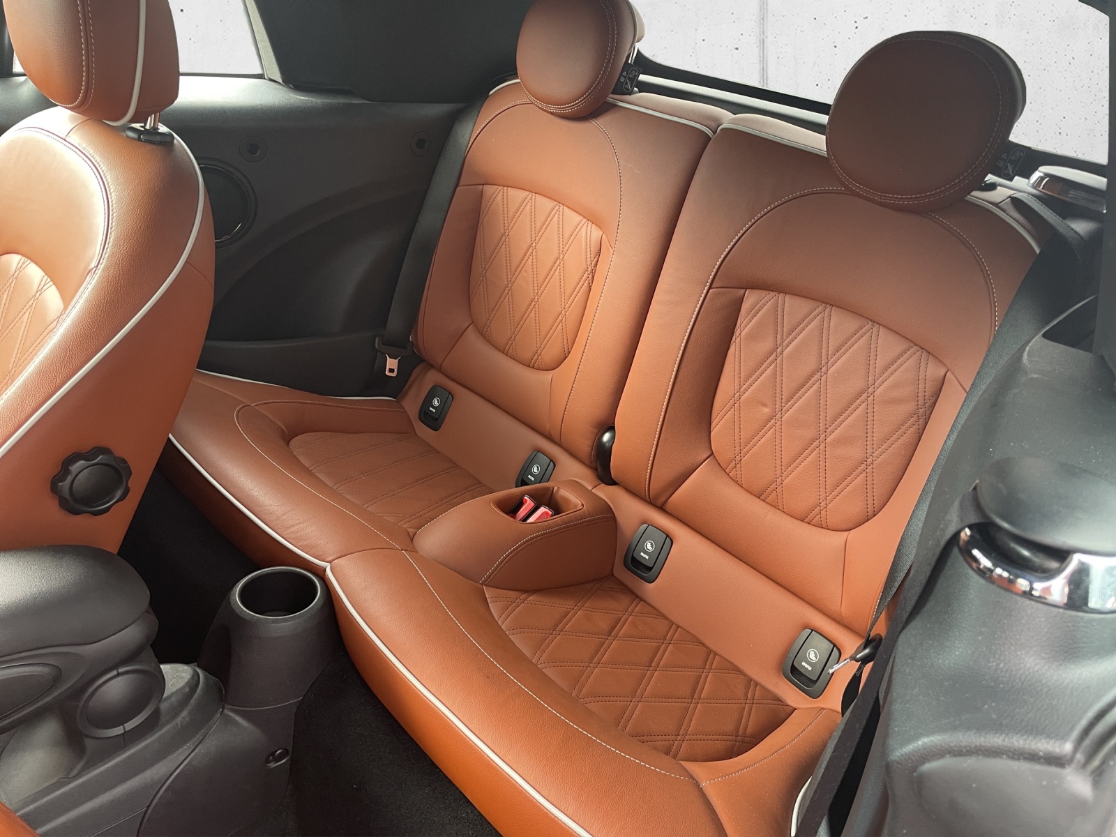 MINI Cooper S Cabriolet DKG-image-12