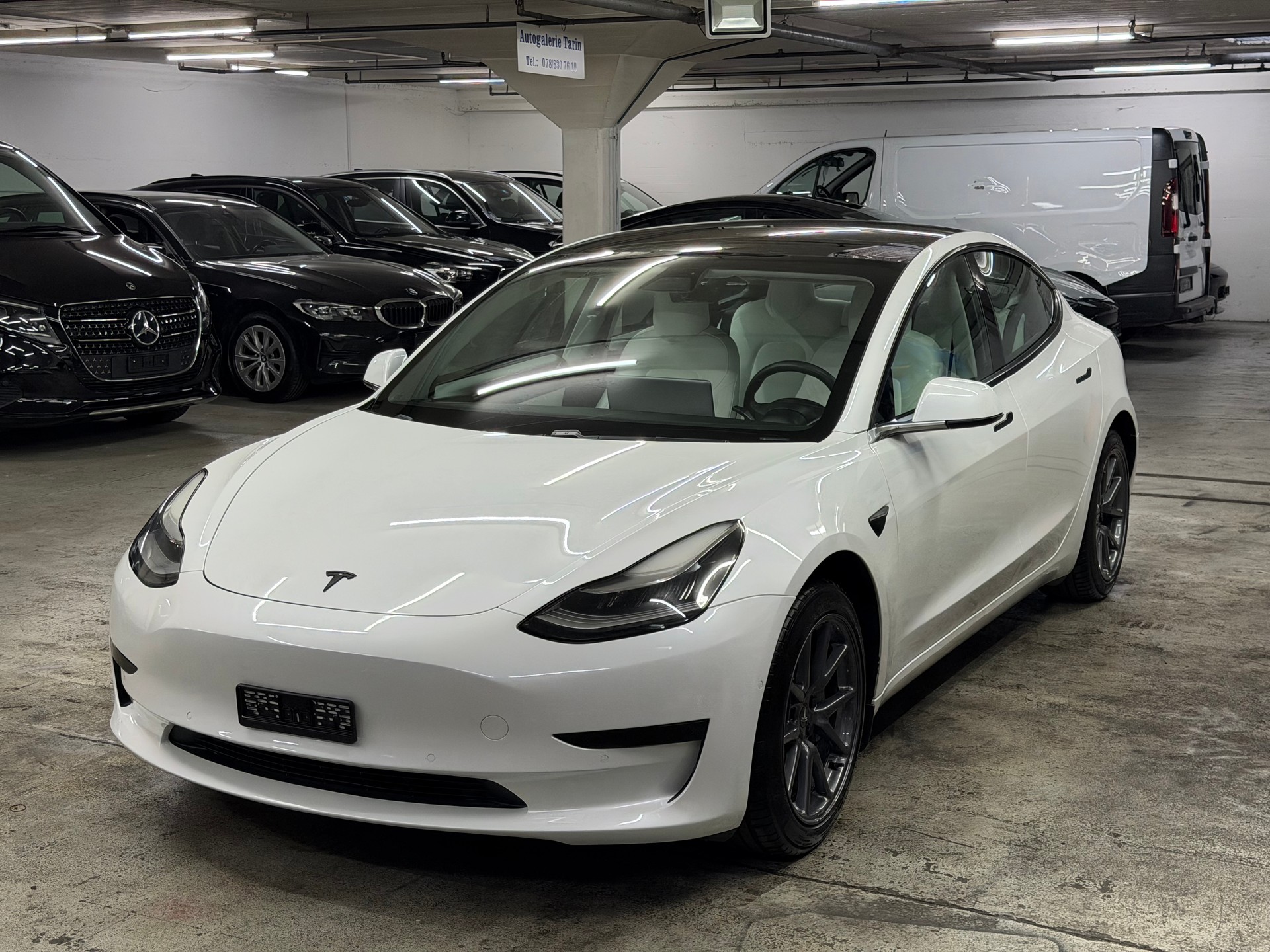 TESLA Model 3-image-3