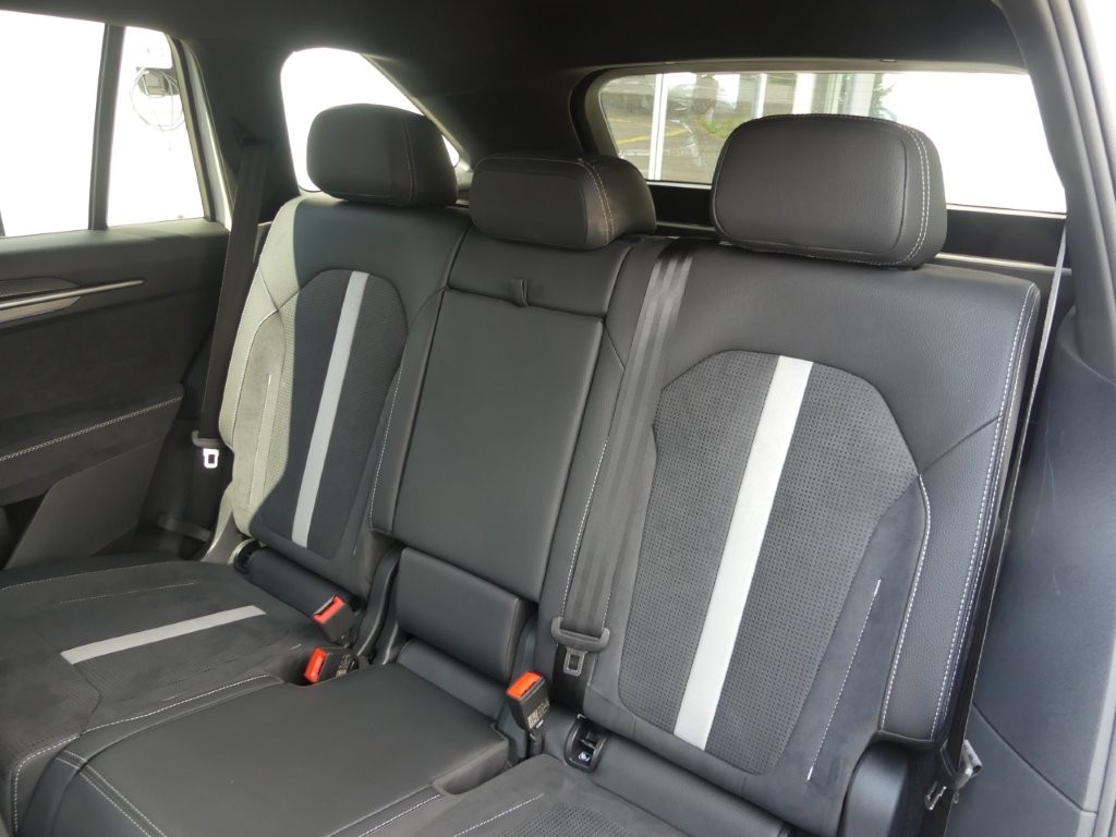 SKODA Kodiaq 2.0 TDI Sportline 4x4-image-11