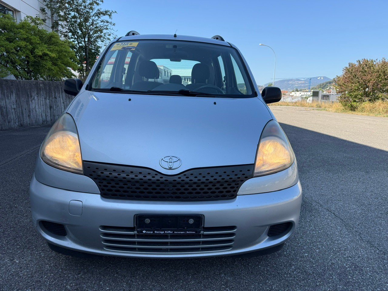 TOYOTA Yaris Verso 1.3 Linea Luna-image-0