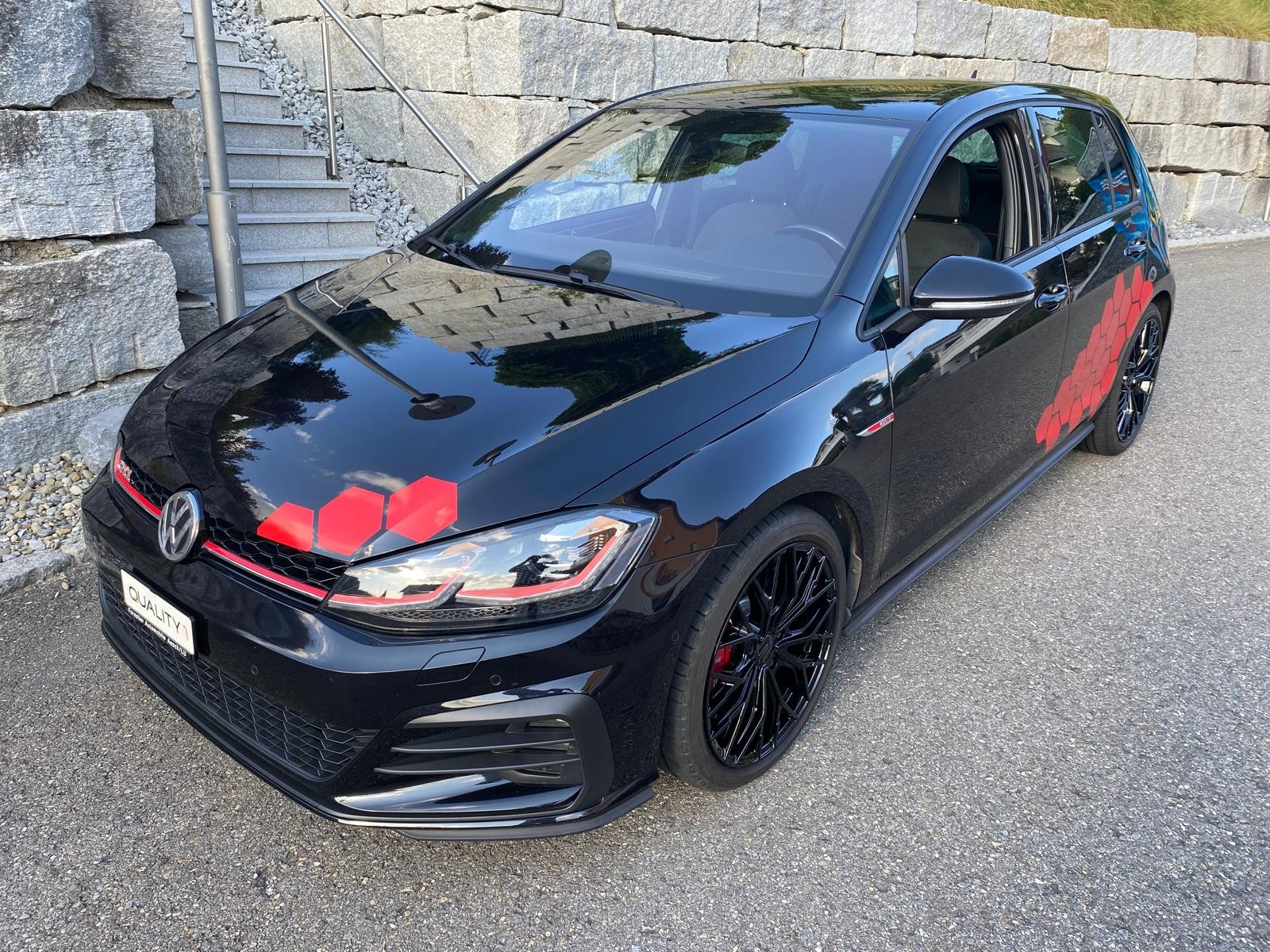 VW Golf 2.0 TSI GTI Performance DSG-image-0