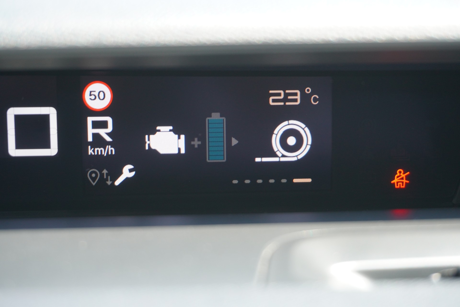 CITROEN C3 Aircross 1.2 MHEV Plus-image-27