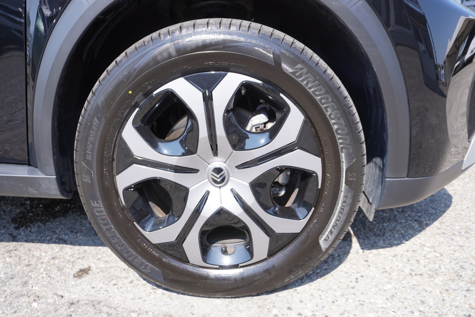 CITROEN C3 Aircross 1.2 MHEV Plus-image-8