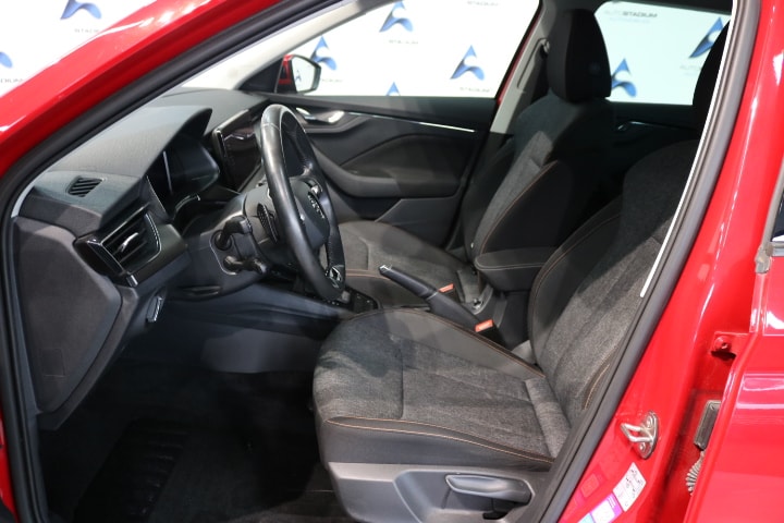 SKODA Kamiq 1.0 TSI Clever DSG-image-2