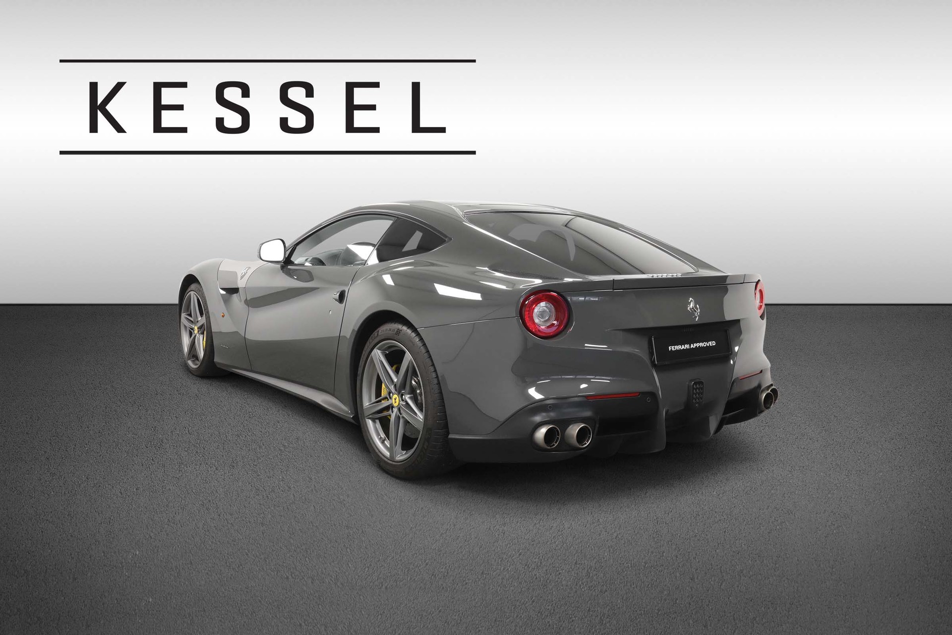 FERRARI F12 Berlinetta-image-4