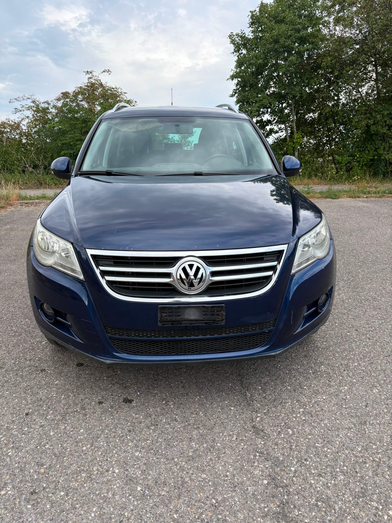 VW Tiguan 2.0 TSI Sport&Style-image-2