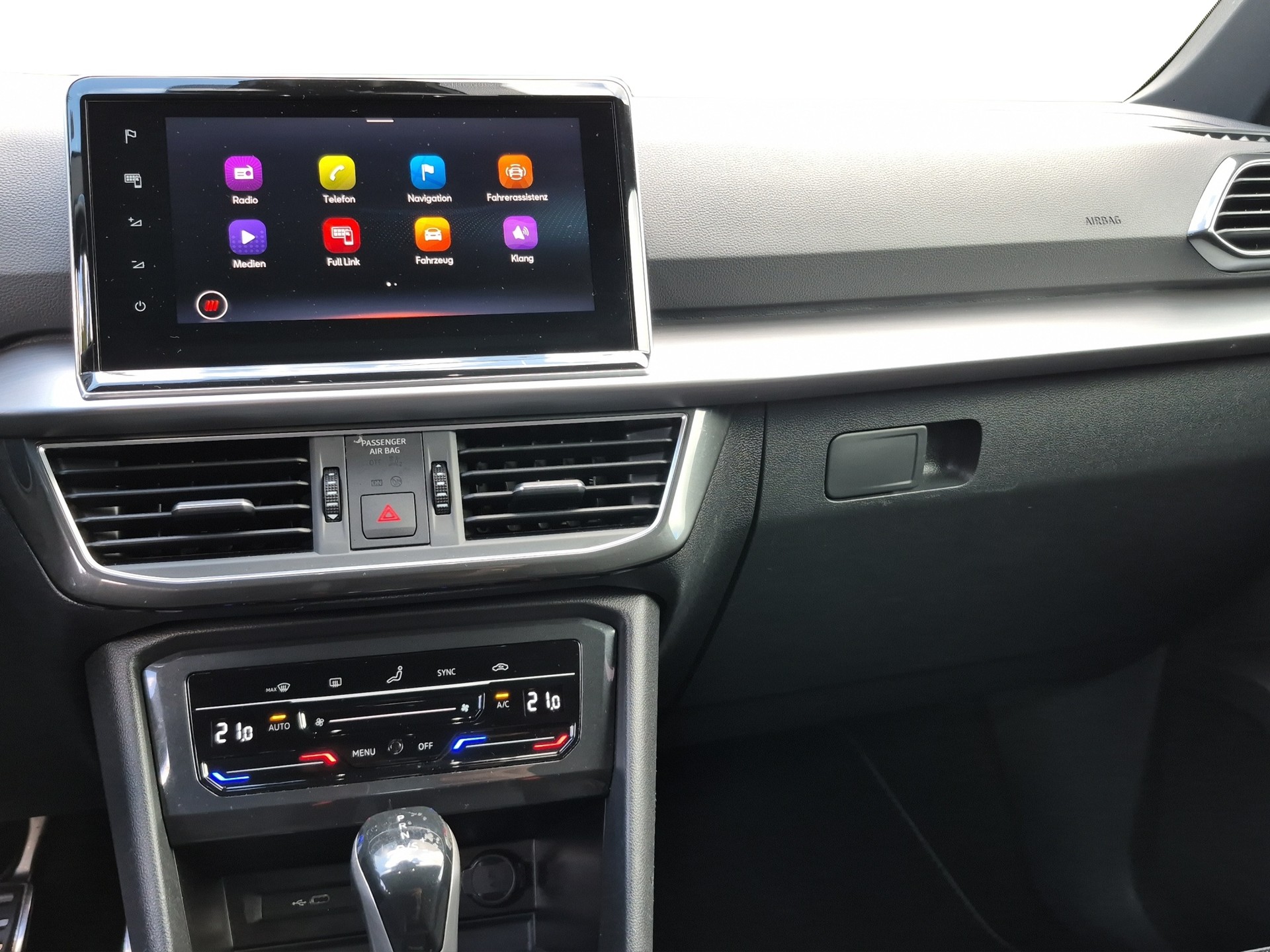 SEAT Tarraco 2.0TSI FR 4Drive DSG *Anhängerkupplung*-image-9