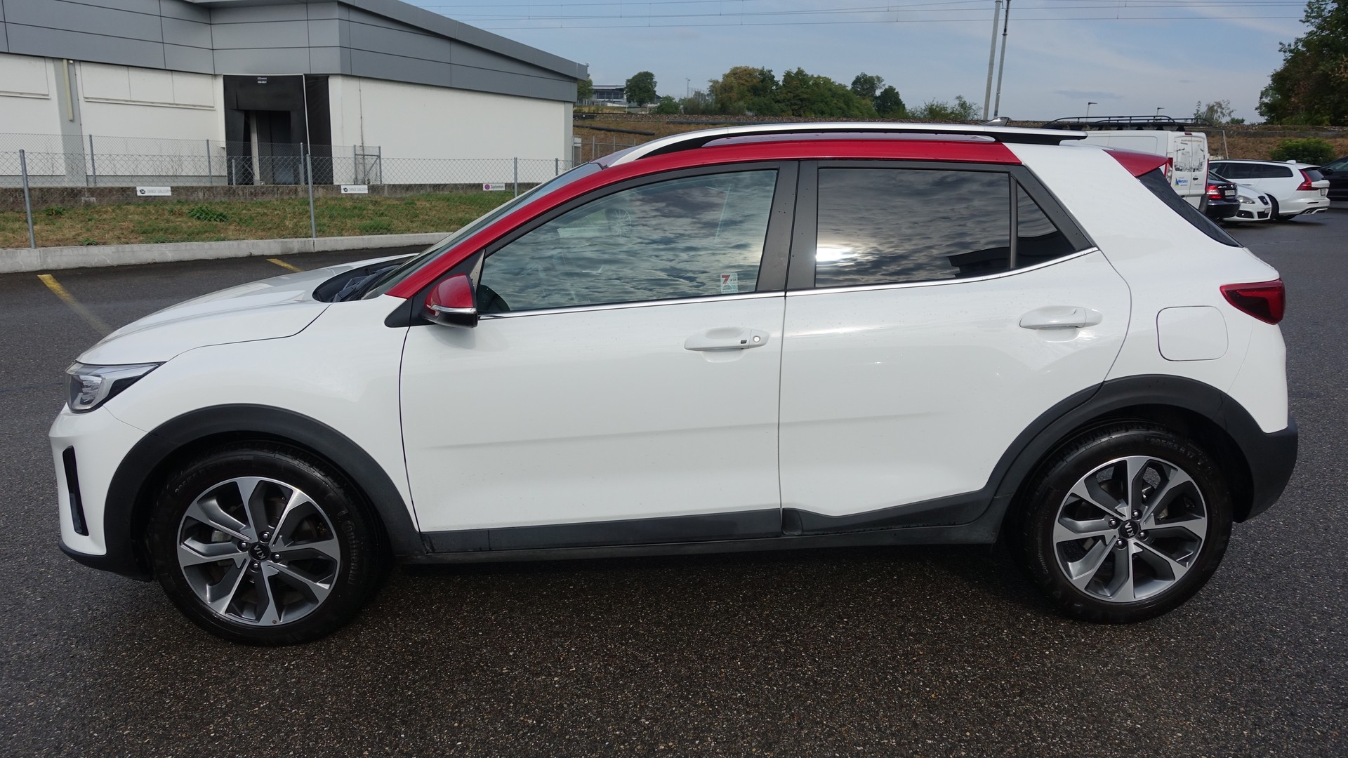 KIA Stonic 1.0 T-GDi-image-3