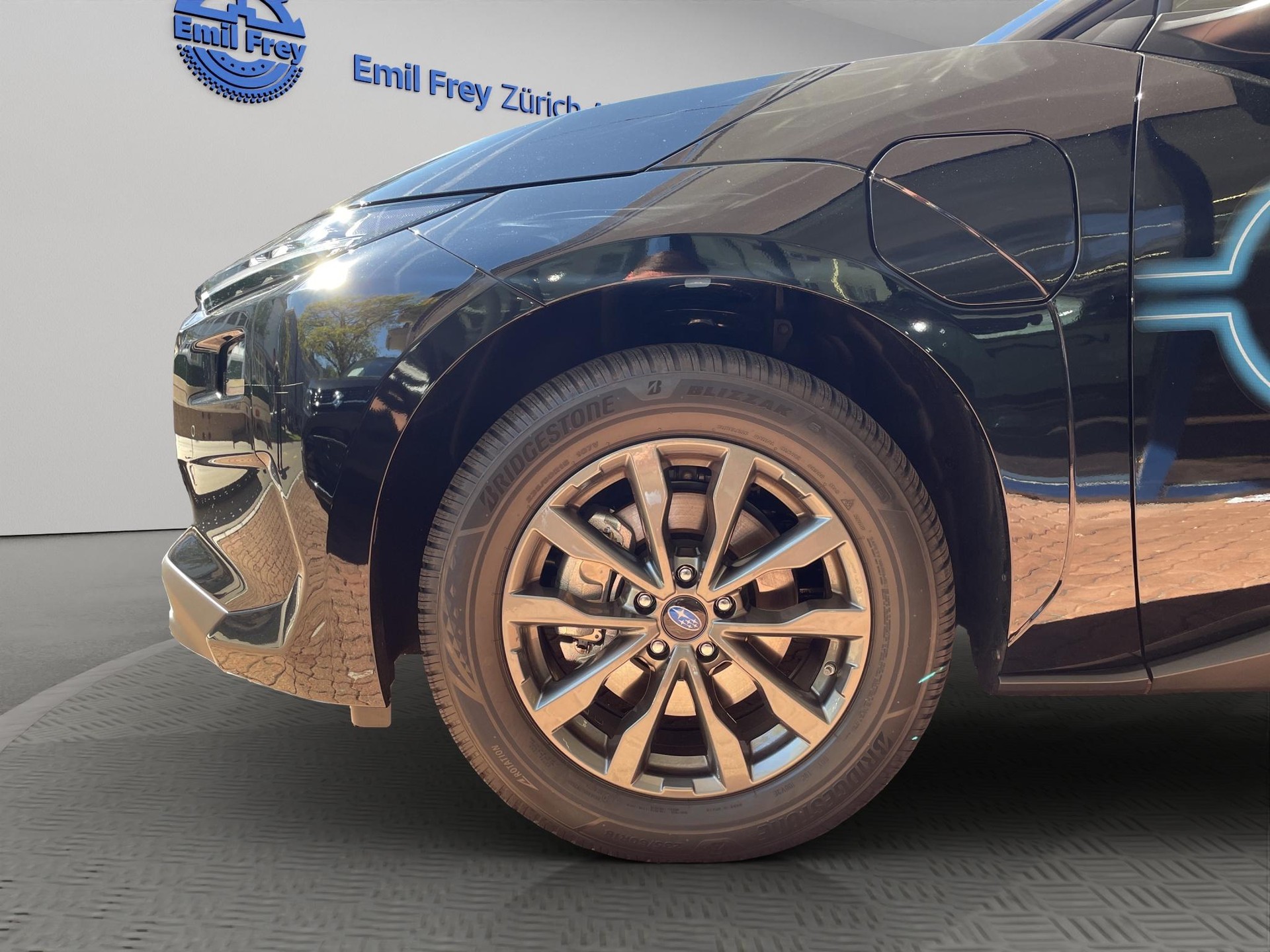 SUBARU Solterra eV Luxury AWD-image-10