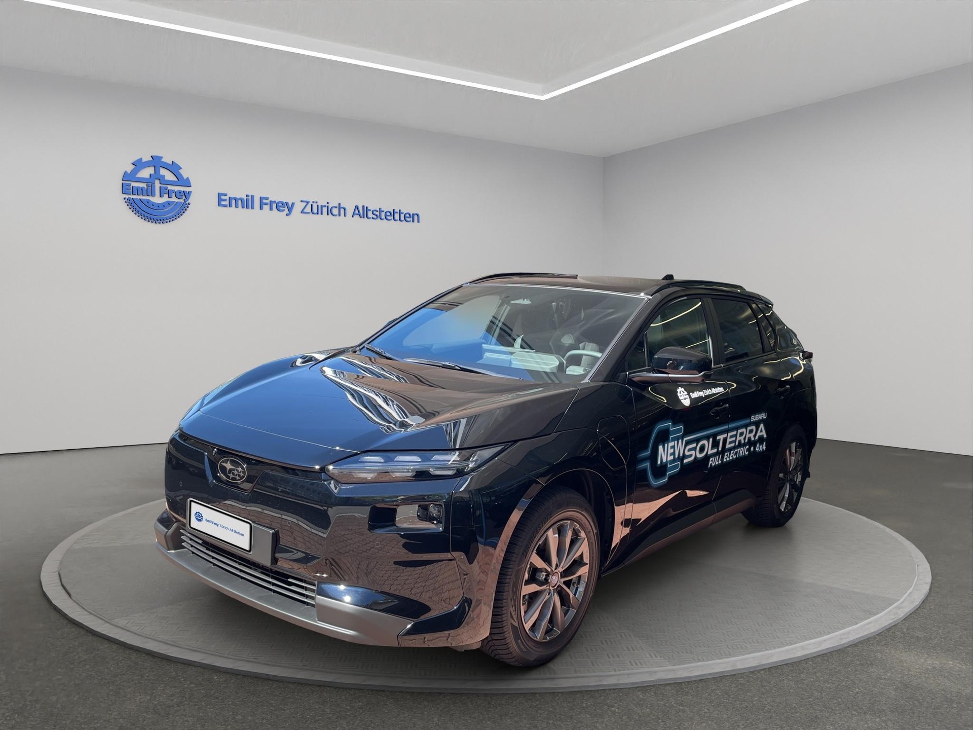 SUBARU Solterra eV Luxury AWD