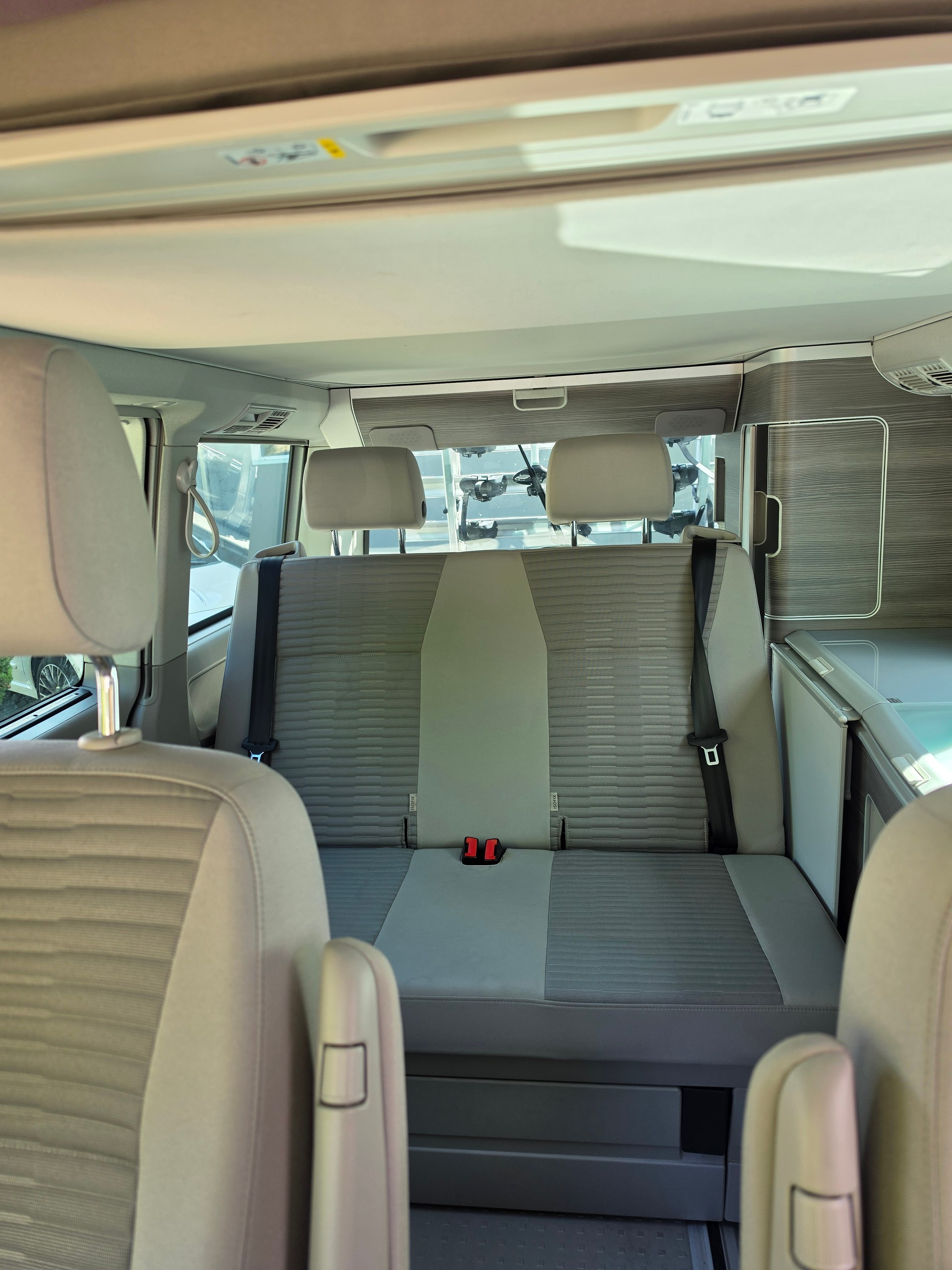 VW T6 California 2.0 TDI Ocean DSG-image-16