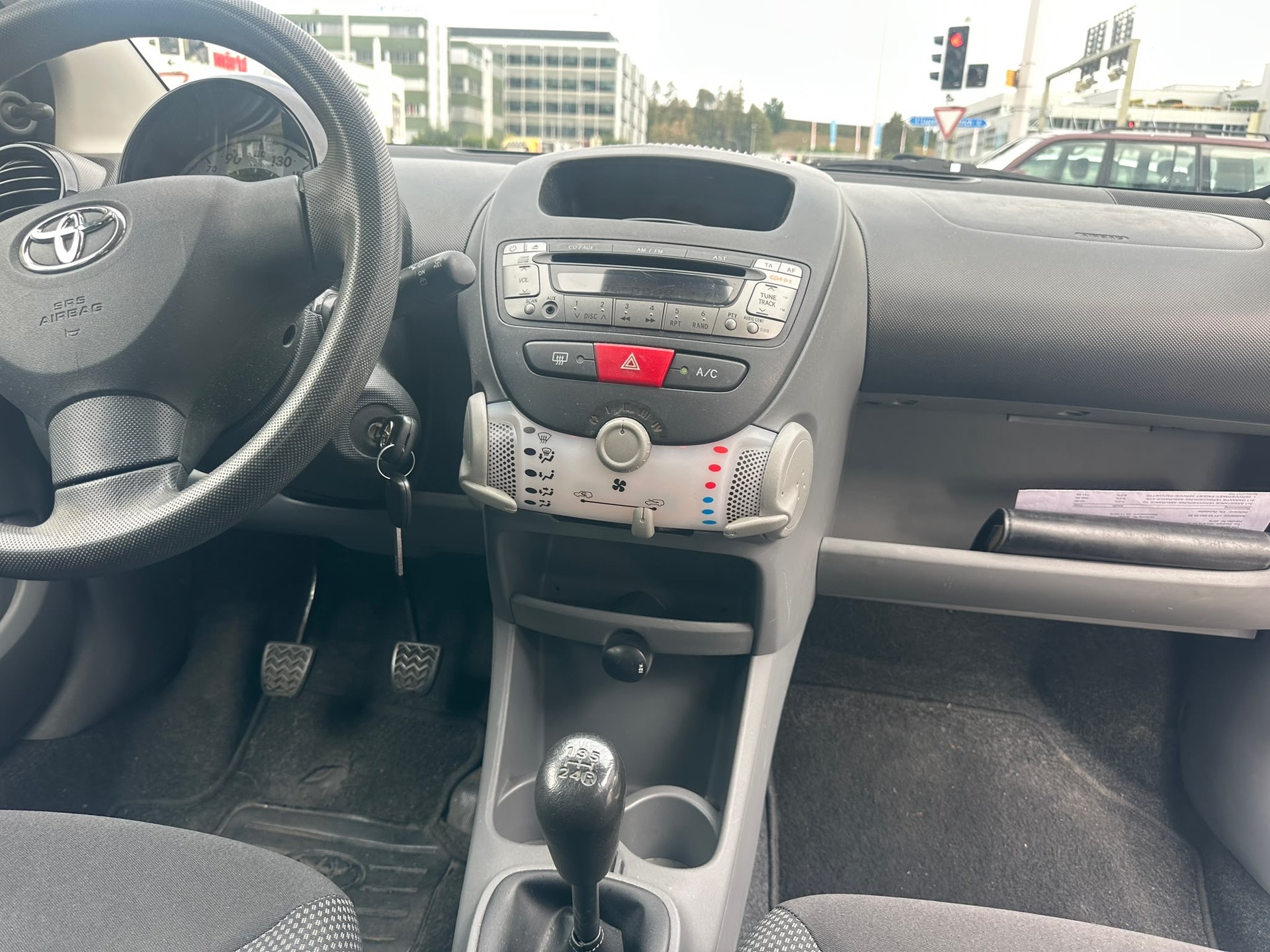 TOYOTA Aygo 1.0 easy-image-7