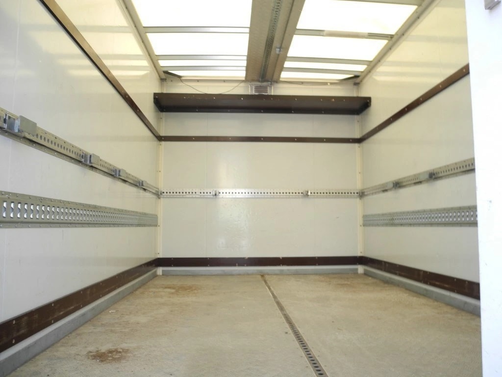 VW Crafter 50 2.0 BiTDI CR ** RF-Kamera ** Klimaanlage ** Tempomat ** Frisch ab MKF ** Nutz-1620kg **-image-6