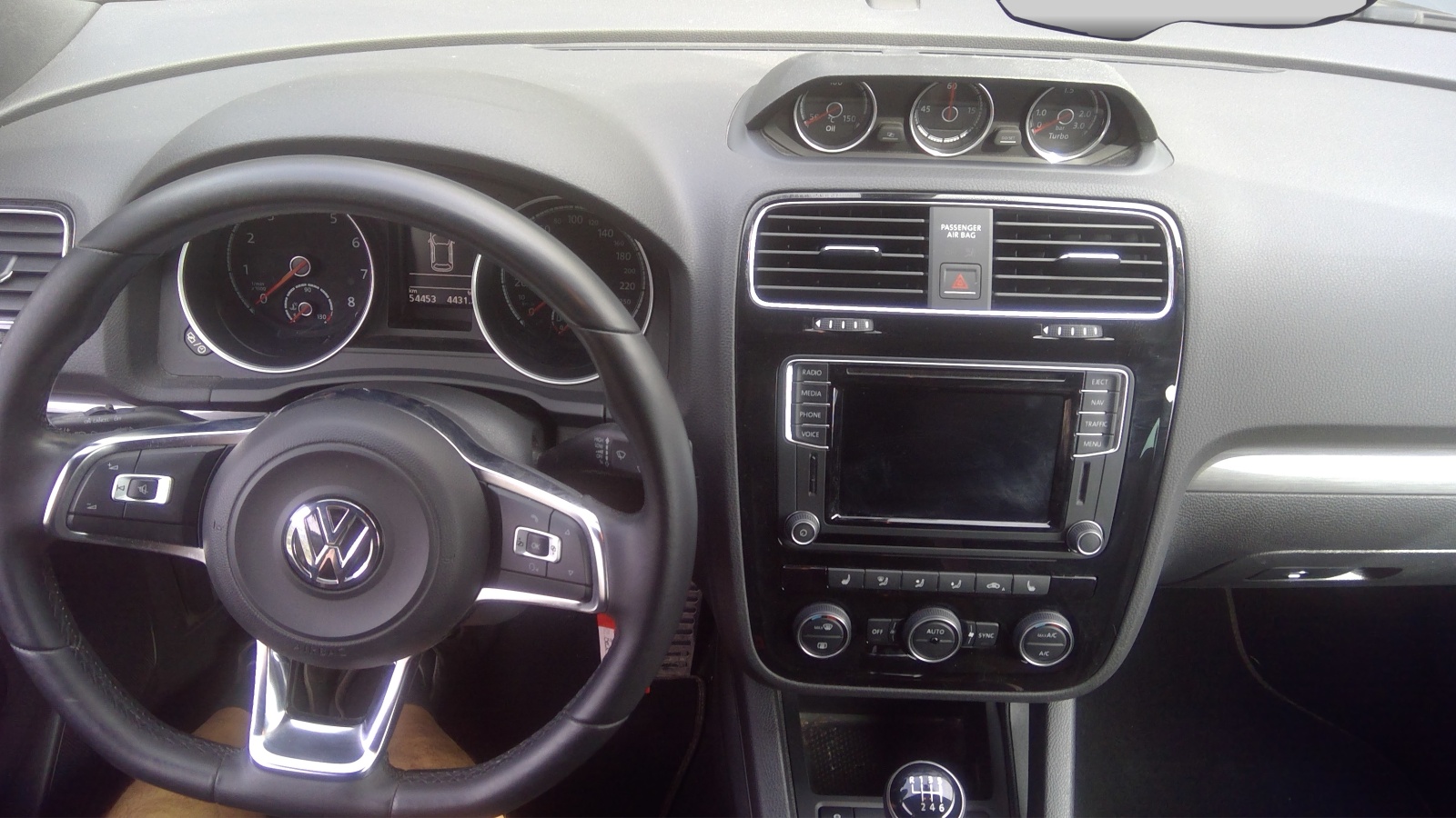 VW Scirocco 2.0 TSI BMT Allstar-showroom-element-3