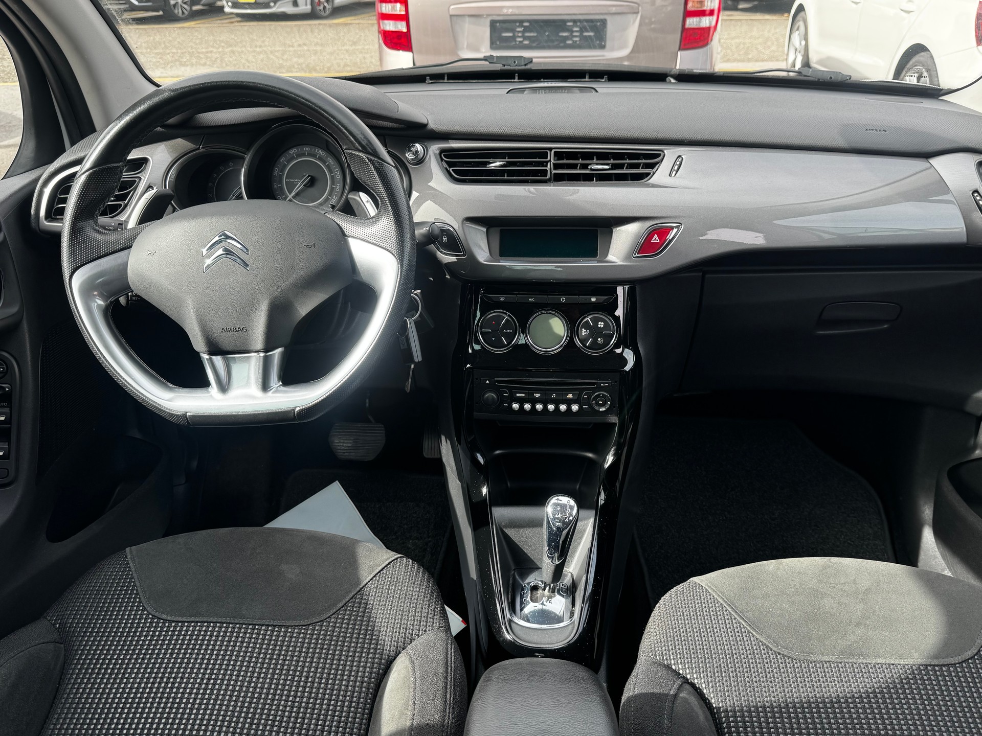 CITROEN C3 1.4i 16V Séduction EGS5-image-11