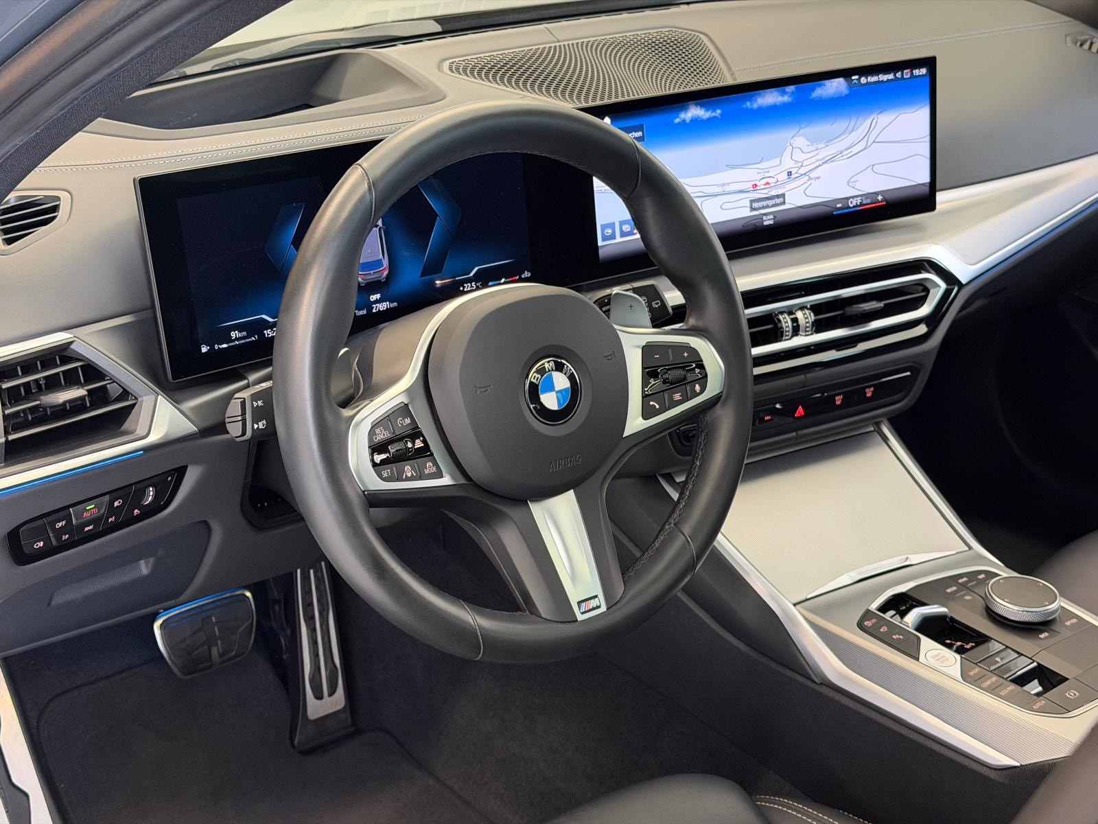 BMW M340i xDrive 48V Touring Steptronic M Sport INDIVIDUAL-image-9
